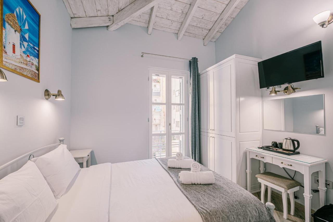 Philaenis Deluxe Double Room with Balcony 3rd Floor