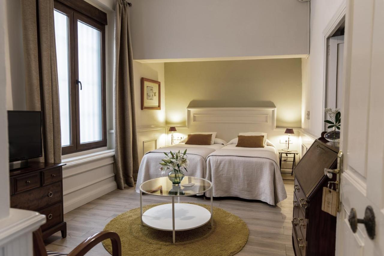 Double or Twin Room,1363515548:JPEG