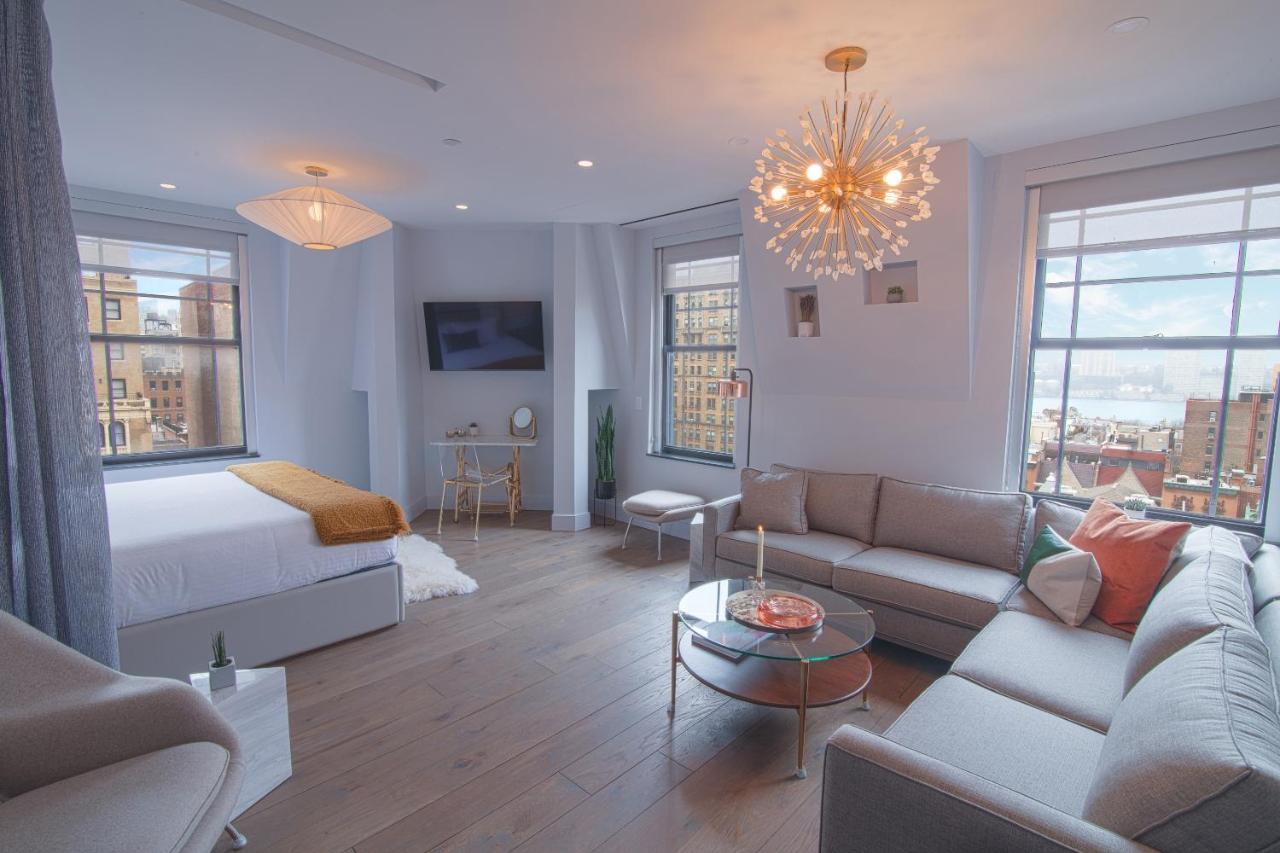 Hudson Two-bedroom Loft 1 King Bed 2 Full Beds