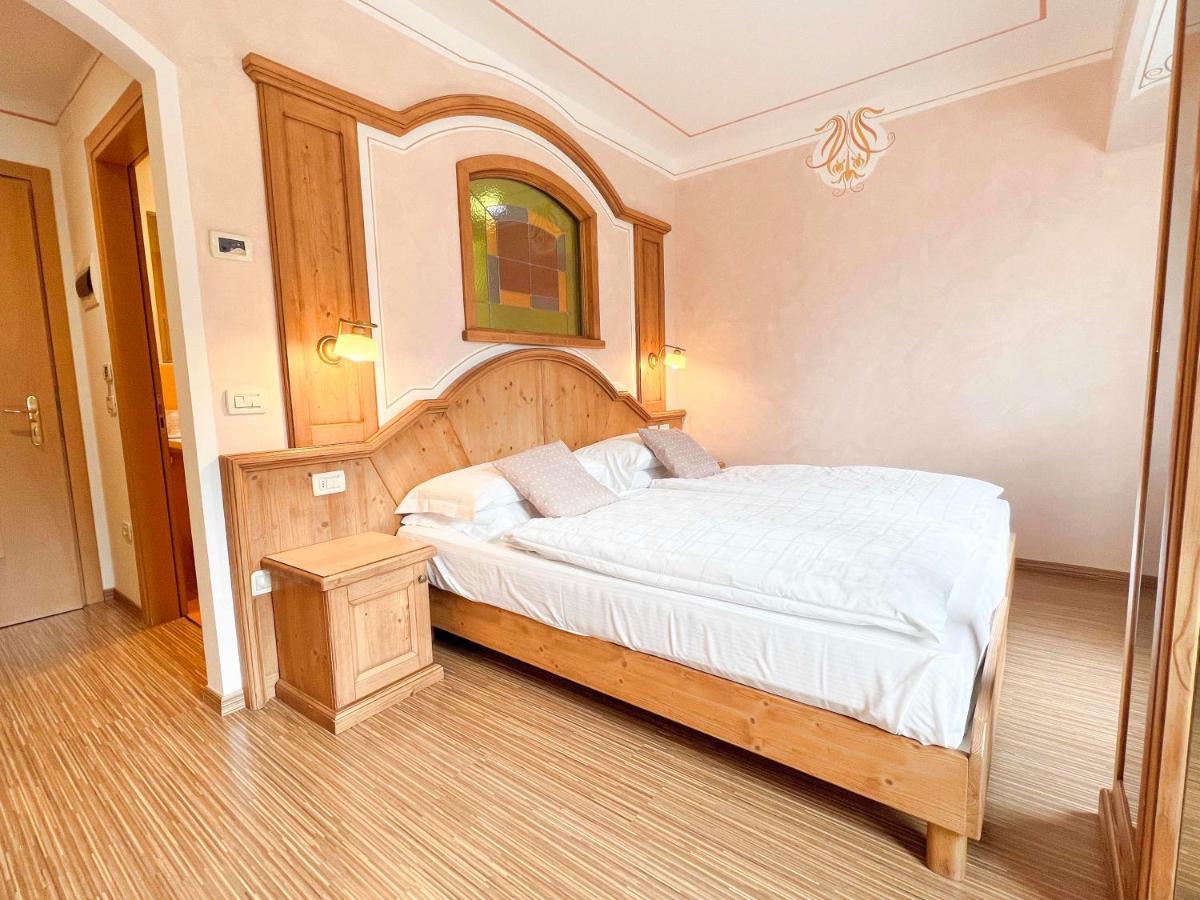 Standard Double or Twin Room Balcony,1371524222:JPEG