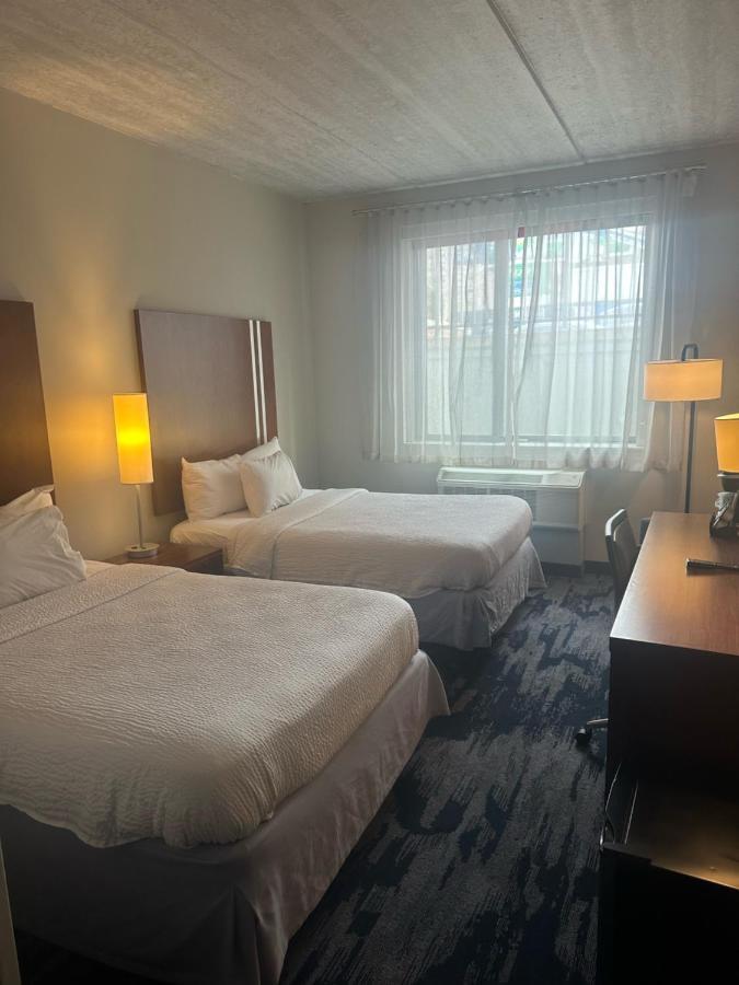 Double Room Two Double Beds Balcony
