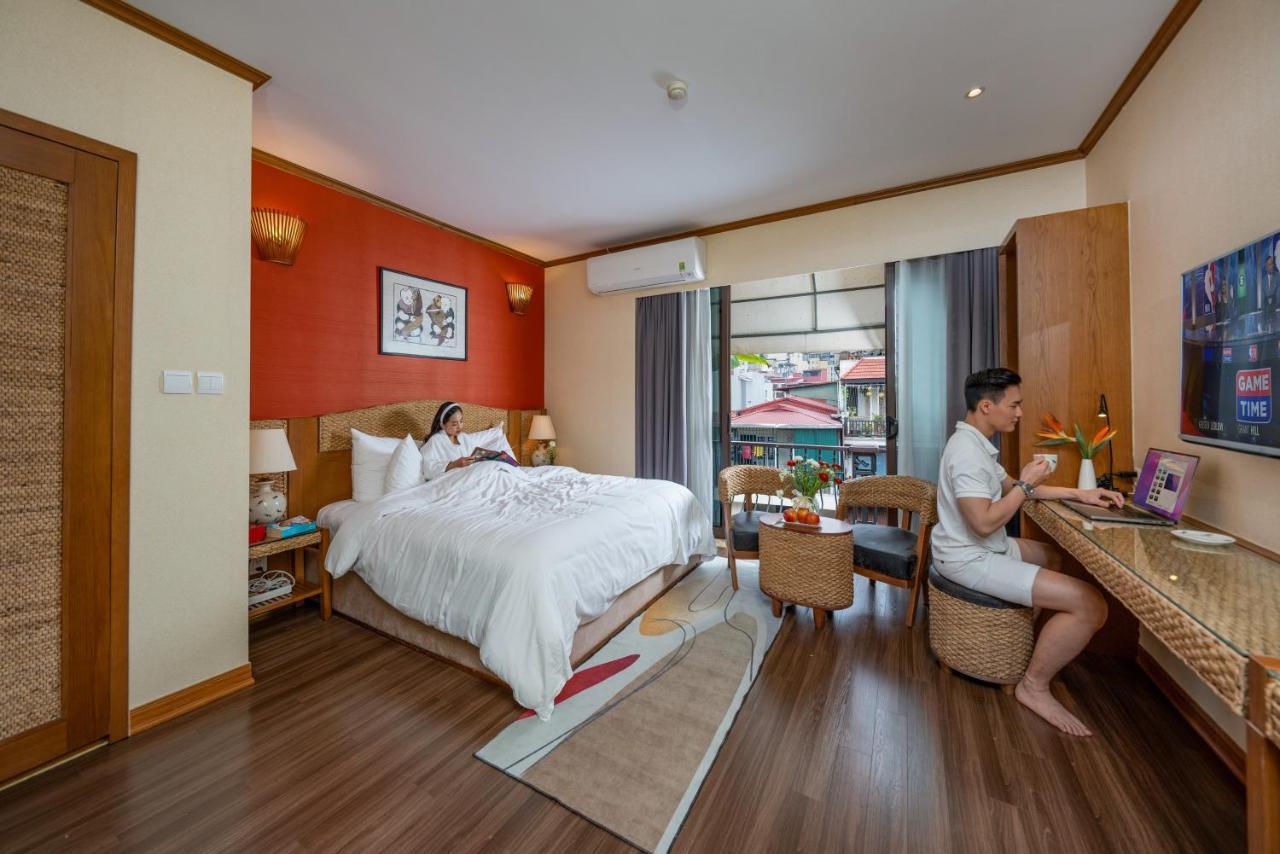 Premier Room Balcony