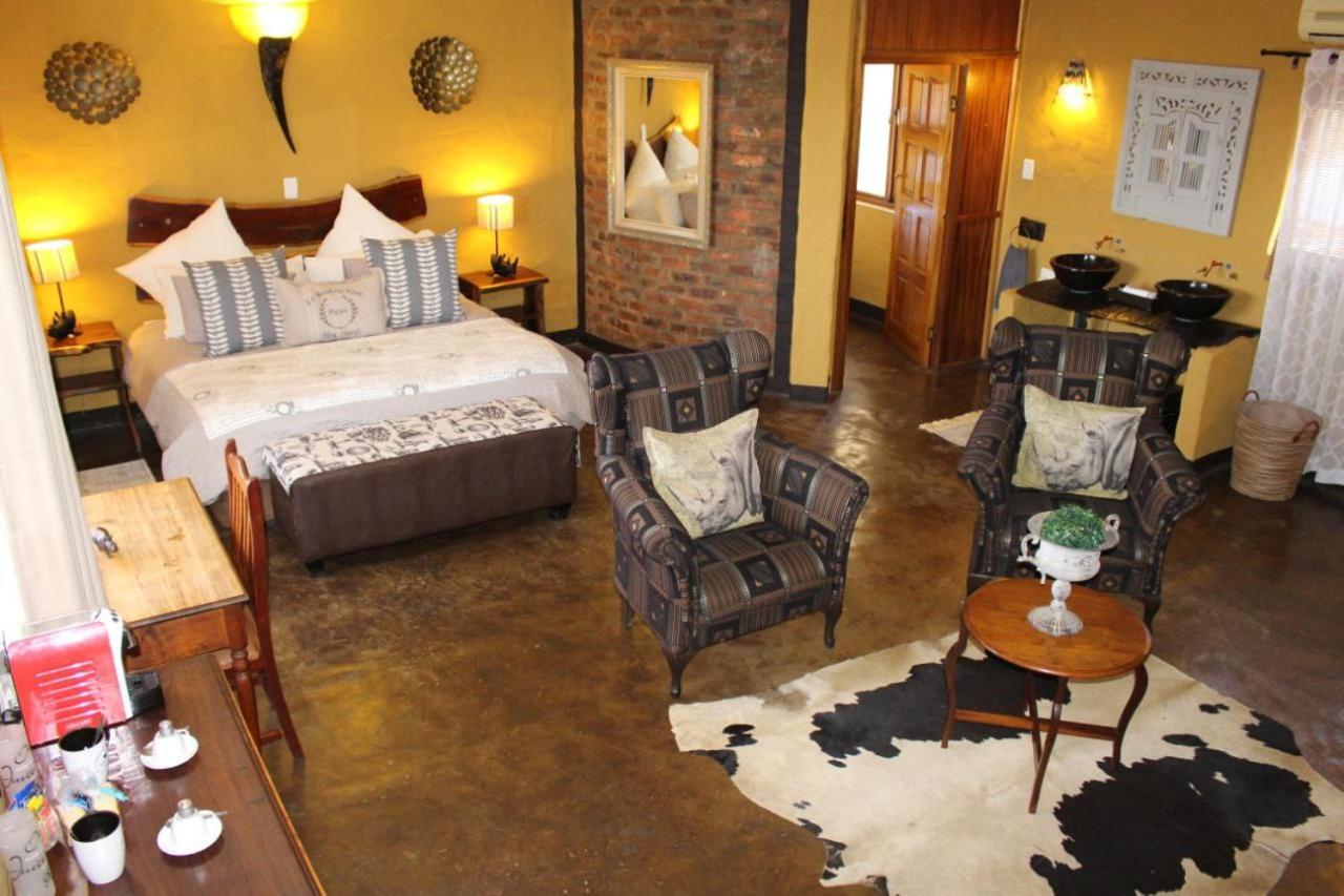 Suite with Hot Tub