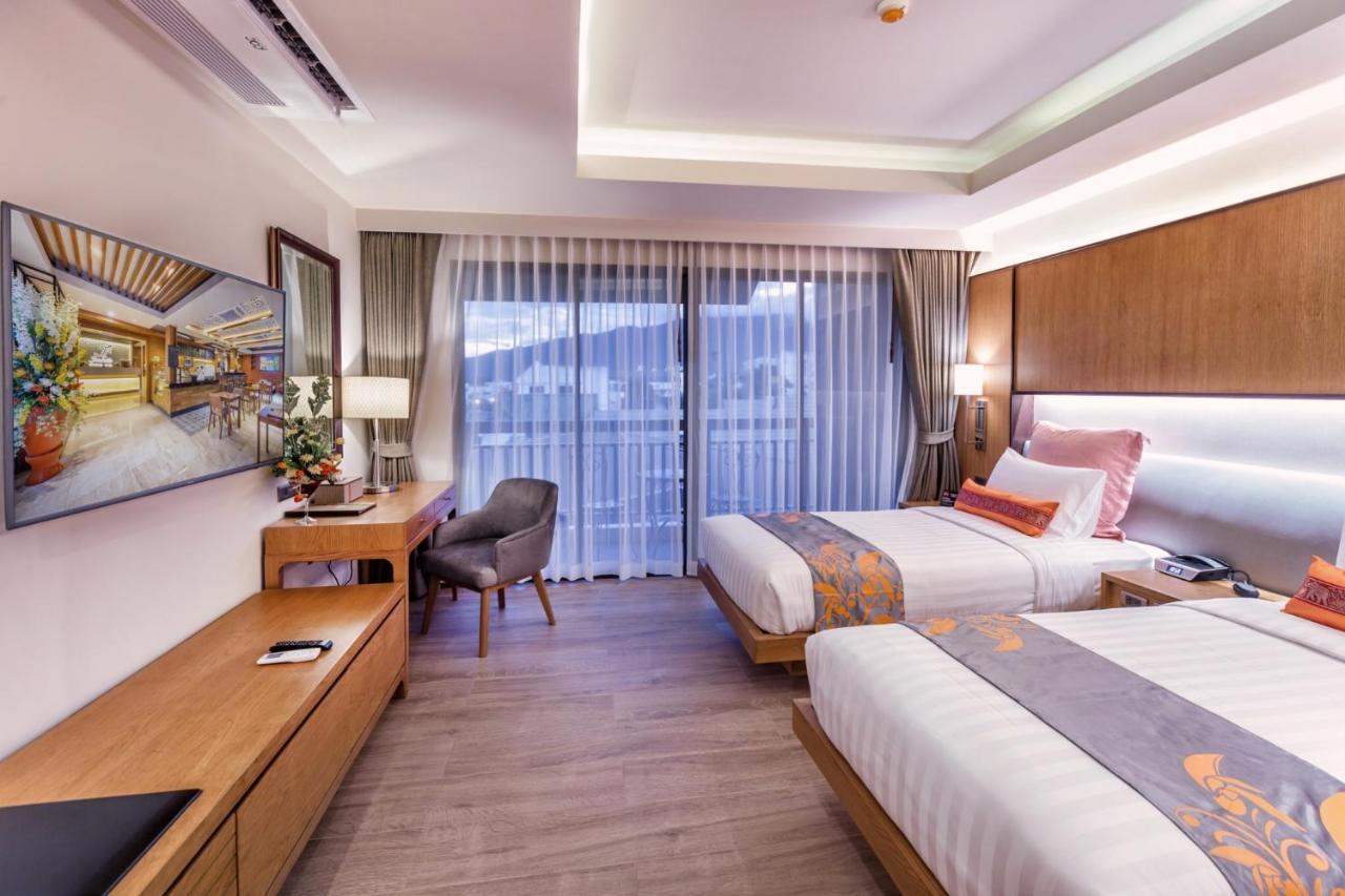 Superior Twin Room