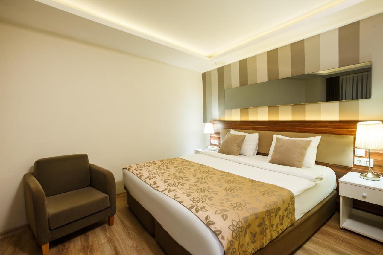 Economy Double or Twin Room,1386304949:JPEG
