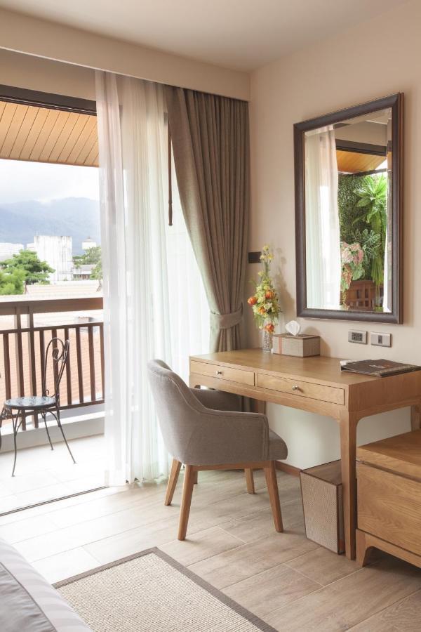 Grand Deluxe King Balcony
