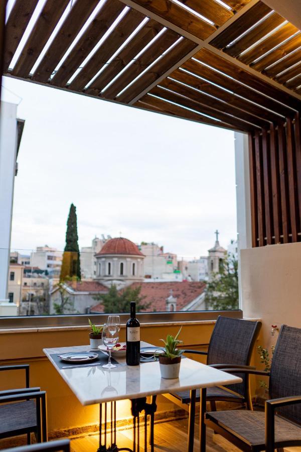 Deluxe Family Suite City View & Balcony