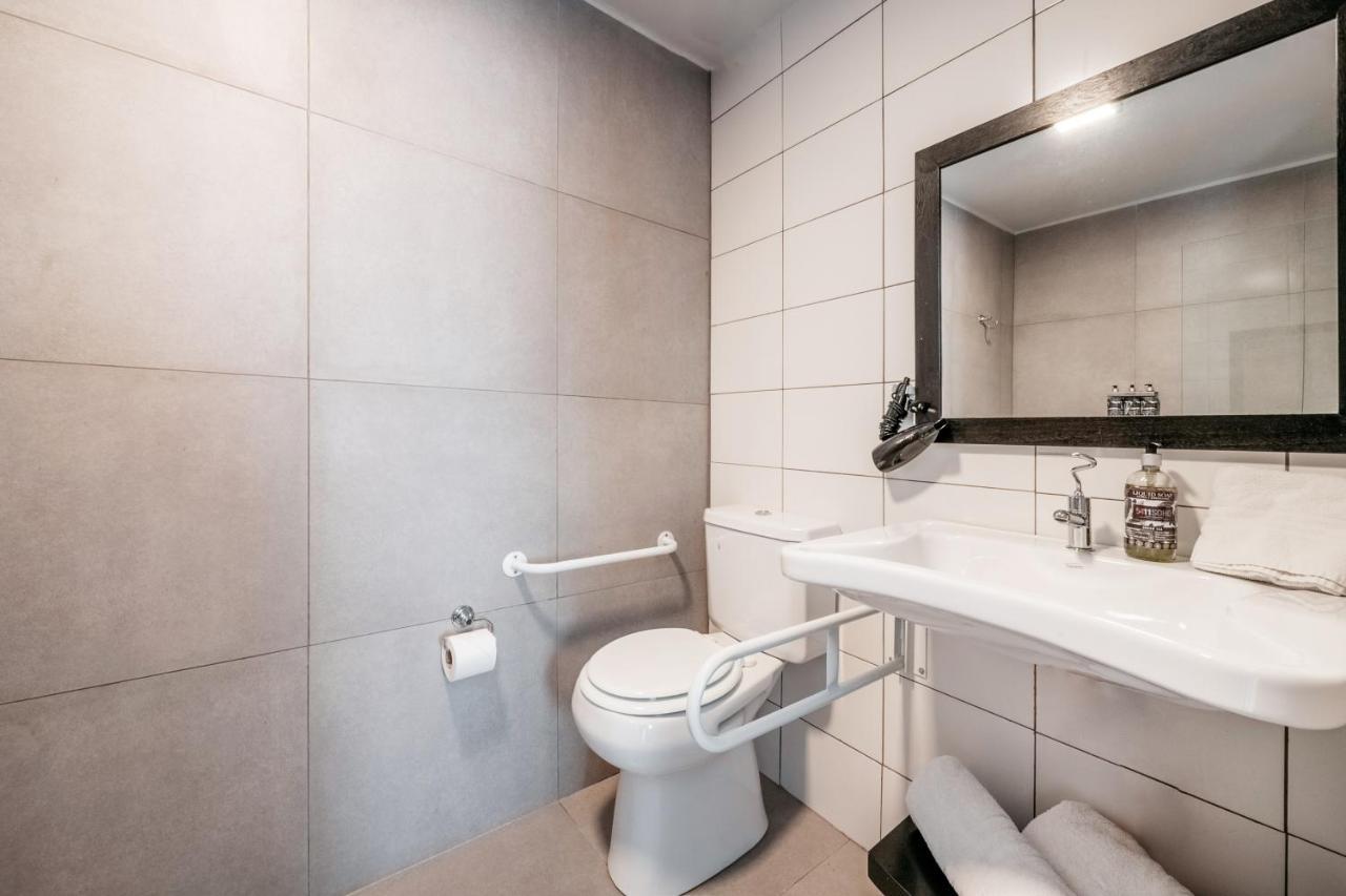 Double or Twin Room Disability Access
