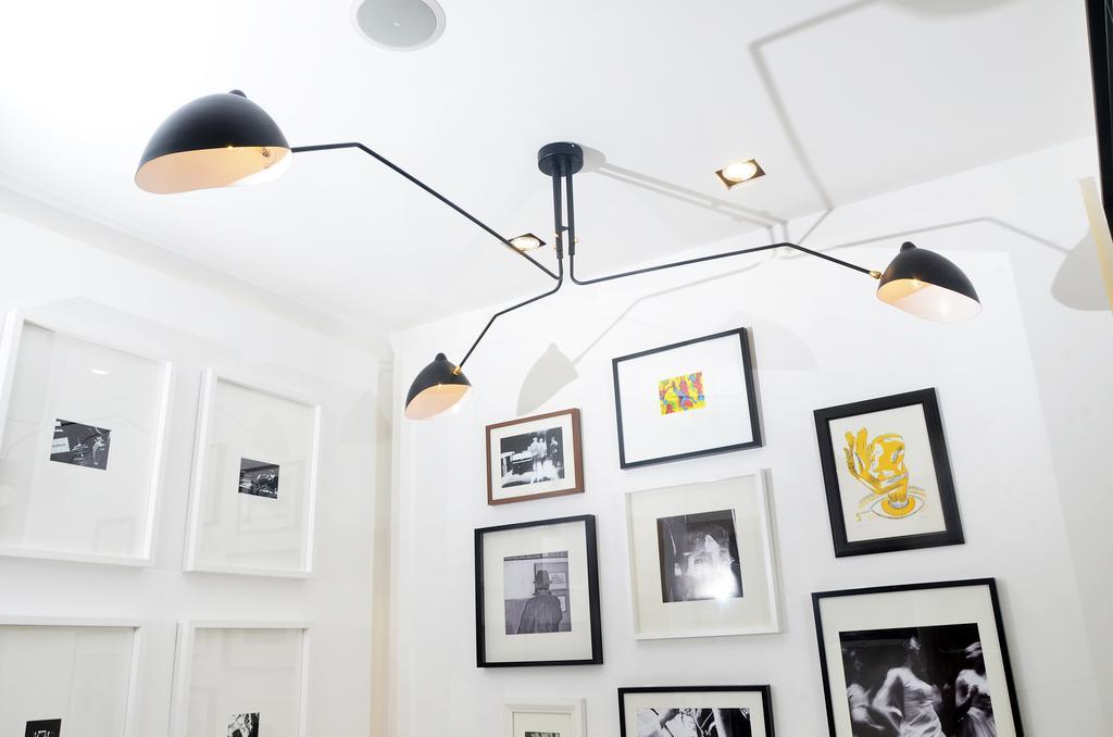 Small Room Interior View