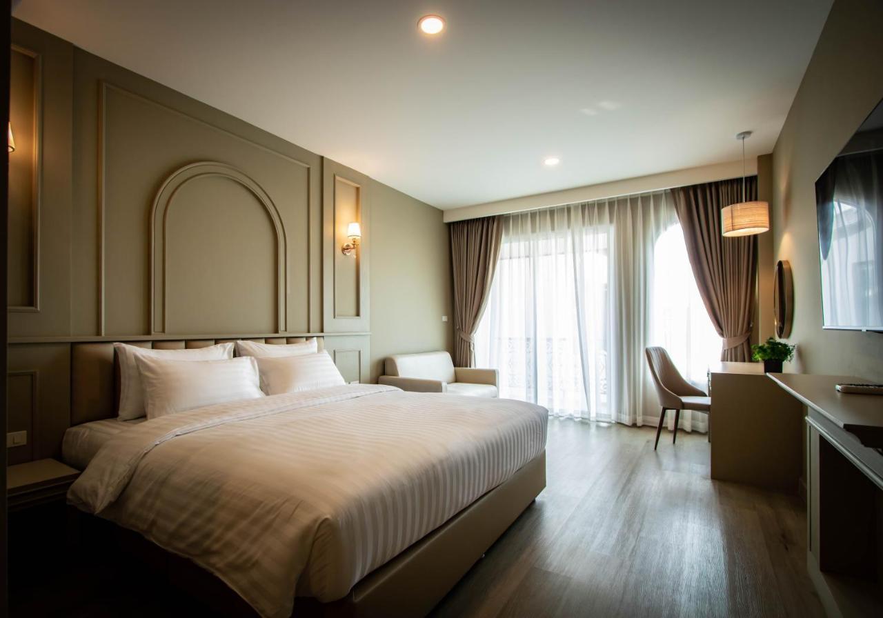 Premier Double or Twin Room