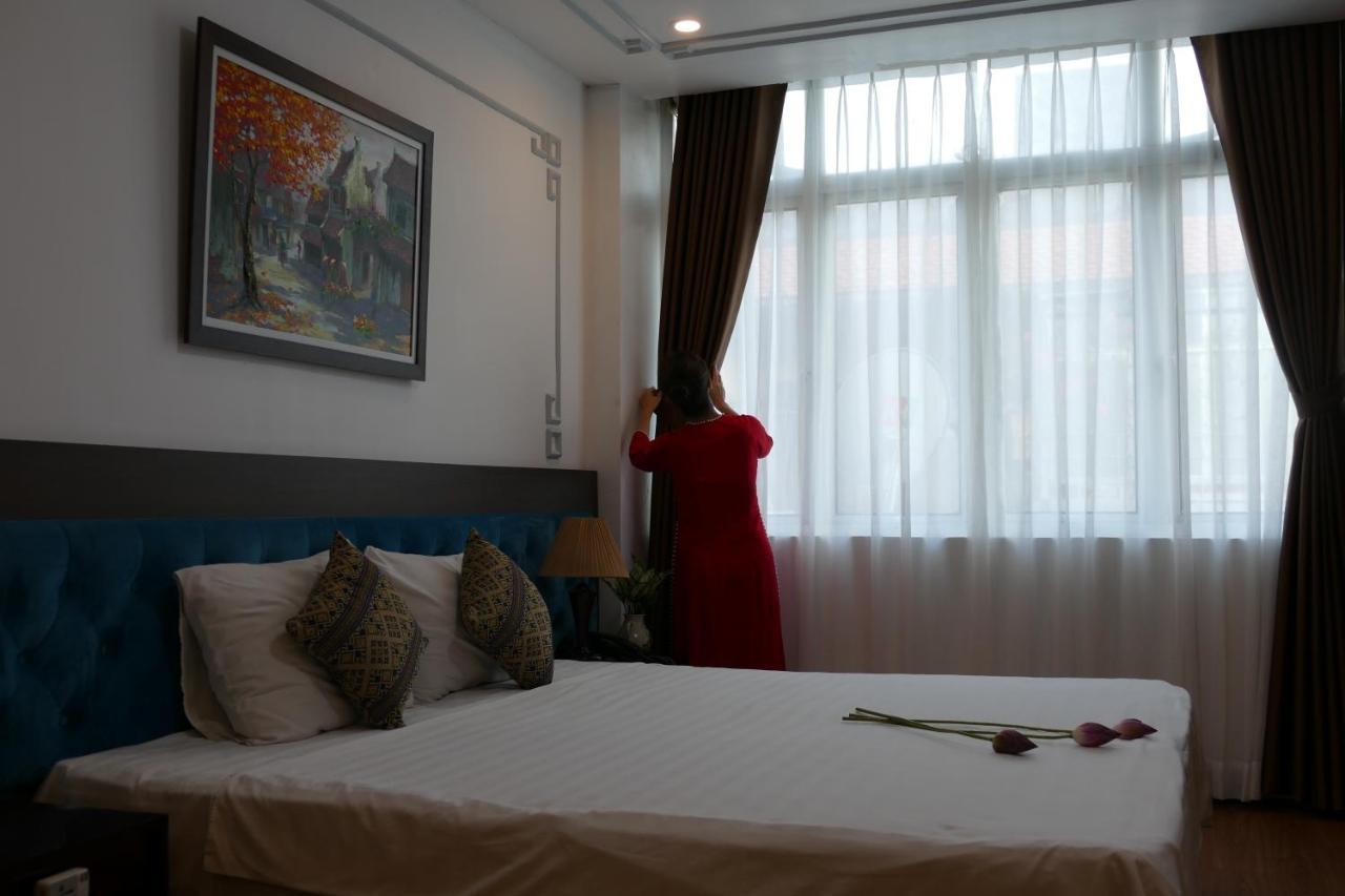Deluxe Double or Twin Room City View