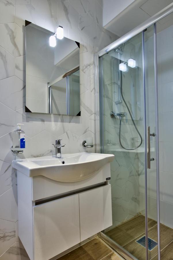 Deluxe Room with Maltese Balcony