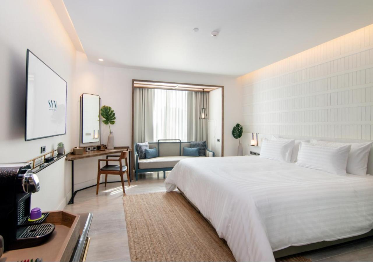 Serene White Double Room 24 Hours Room