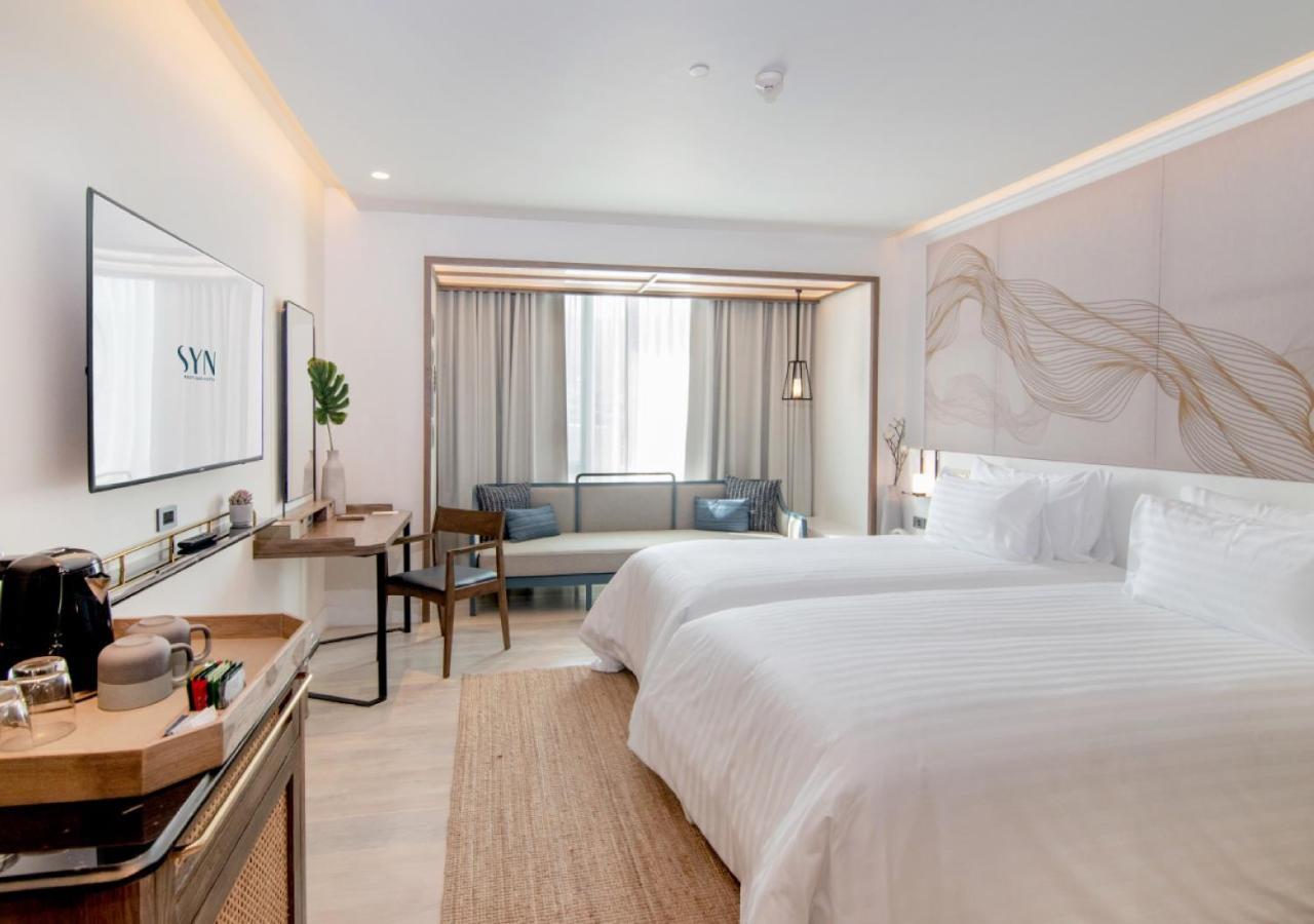 Stylistic Twin Room 24 Hours Room
