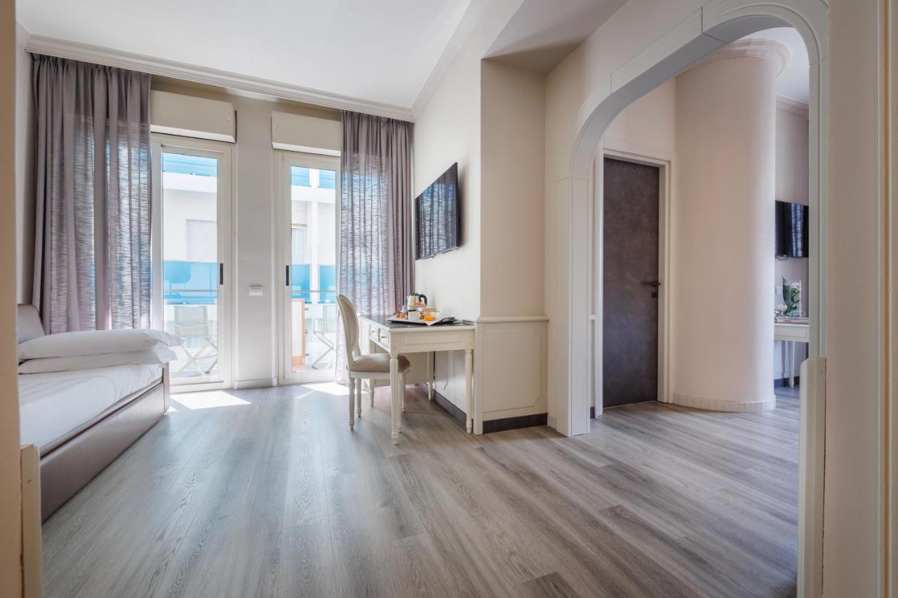 Junior Suite Balcony