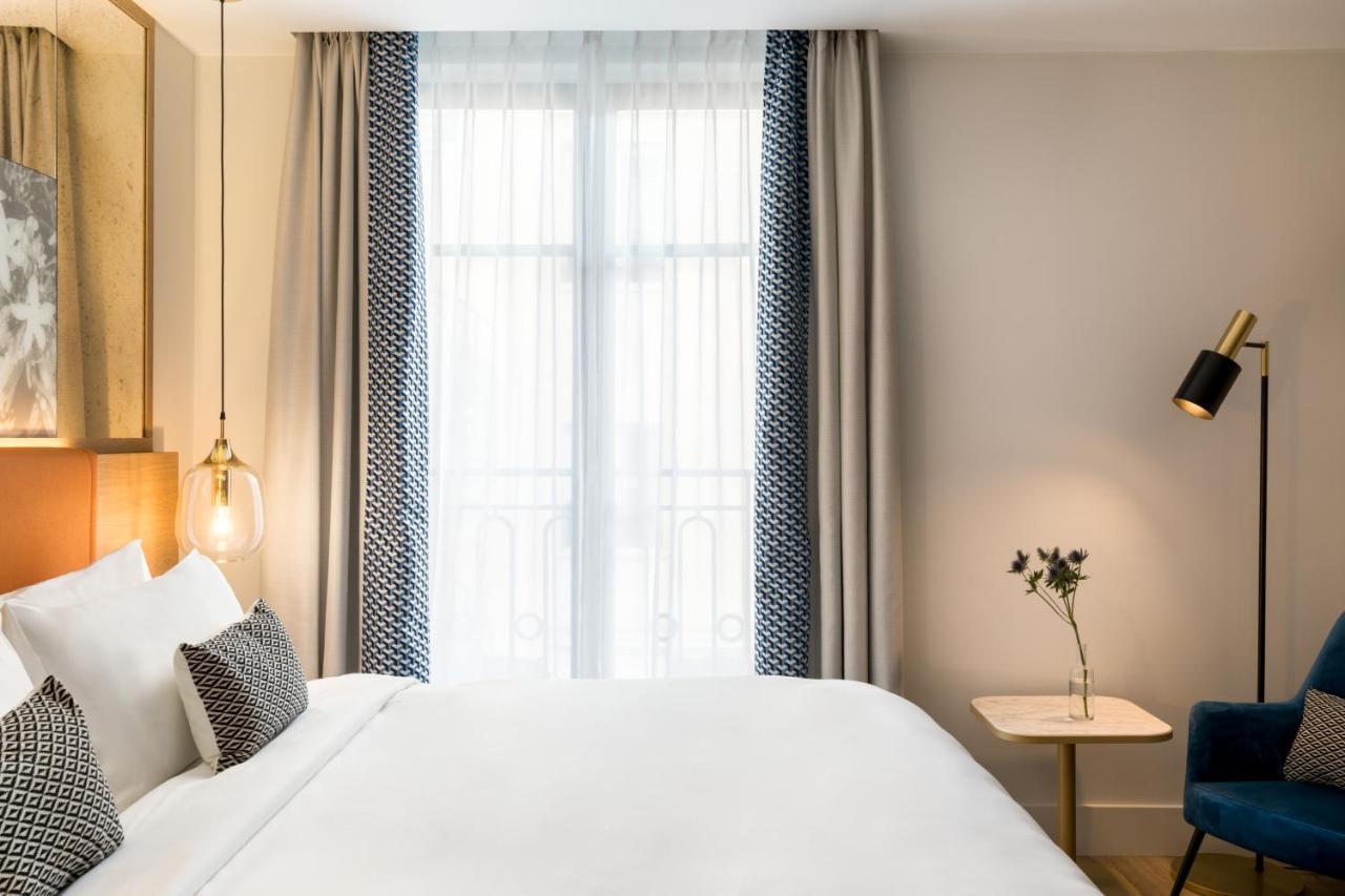 Prestige Queen Room