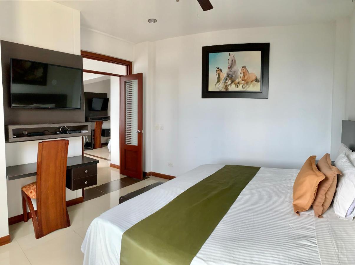 Presidential Suite,1430364802:JPEG