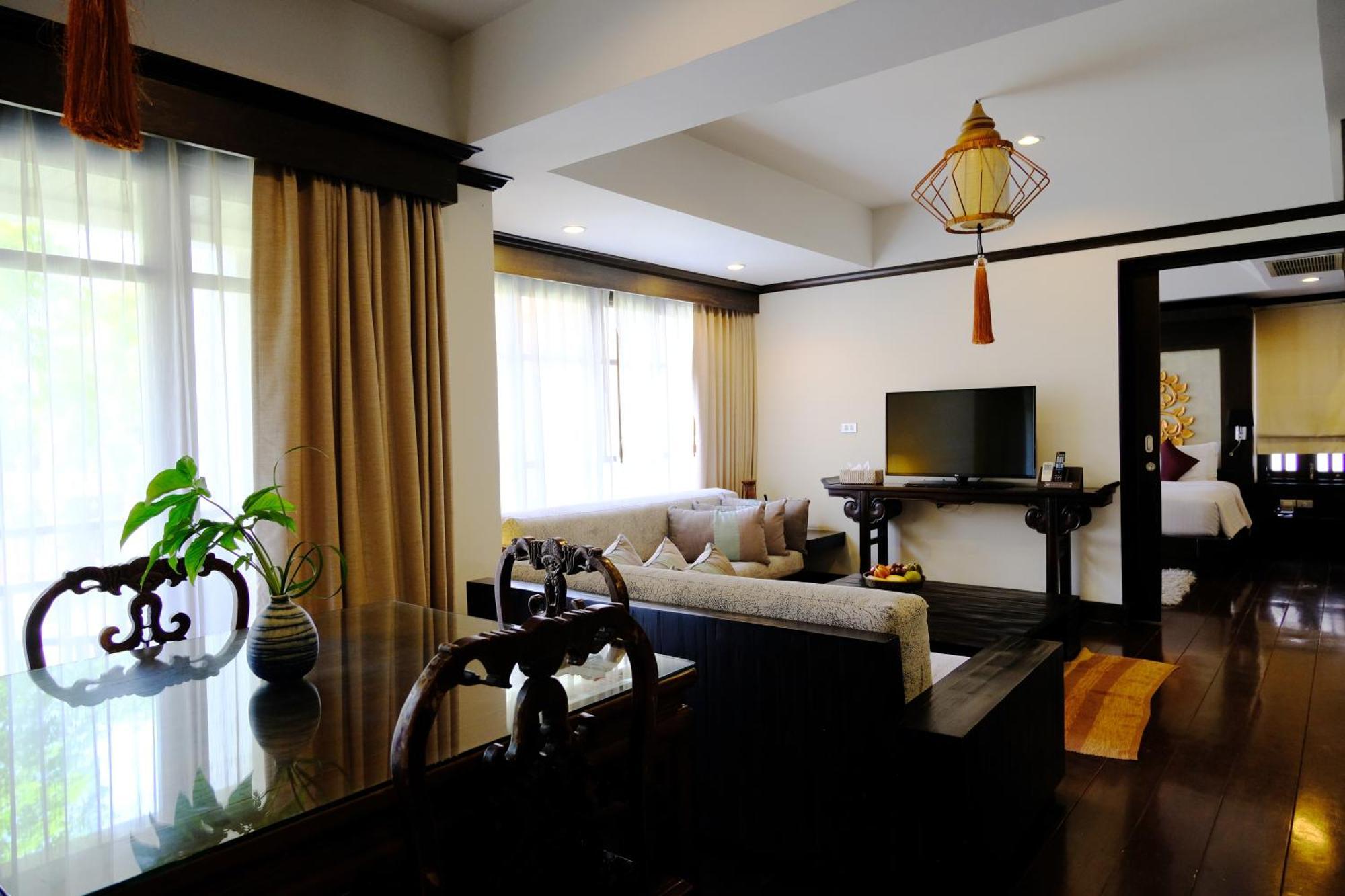 Two-Bedroom Suite