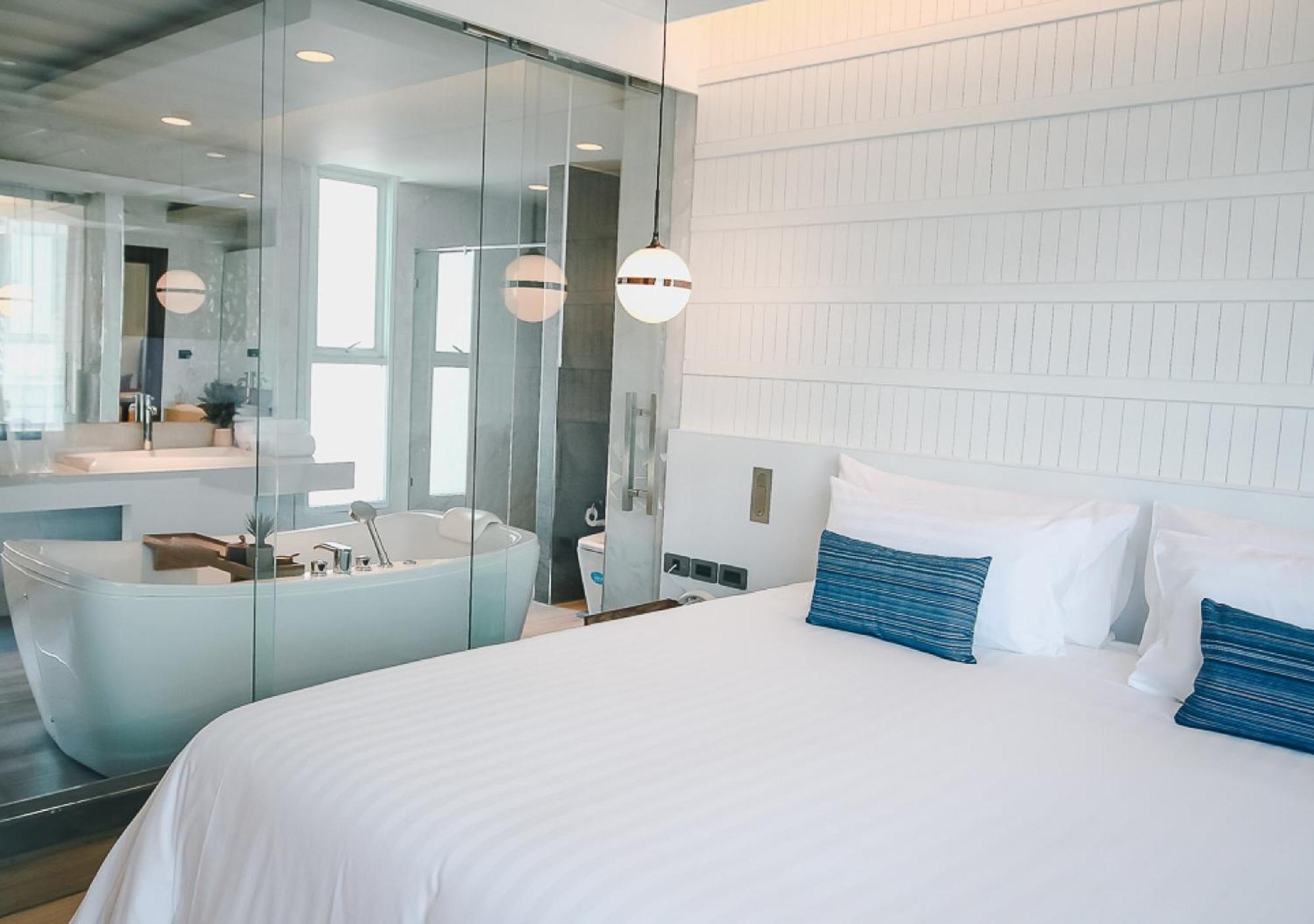 Sensory Suite Jacuzzi 24 Hours Room