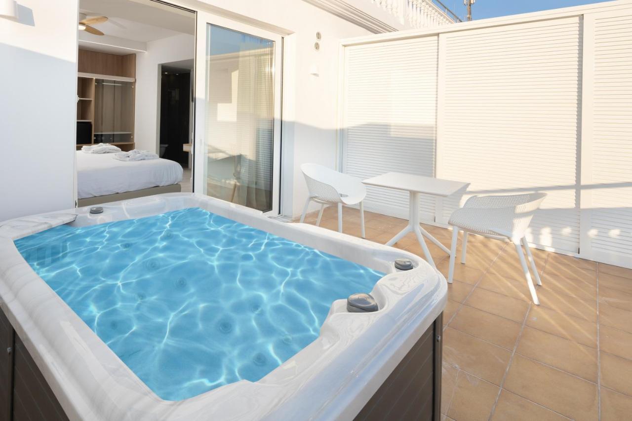 Suite with Balcony