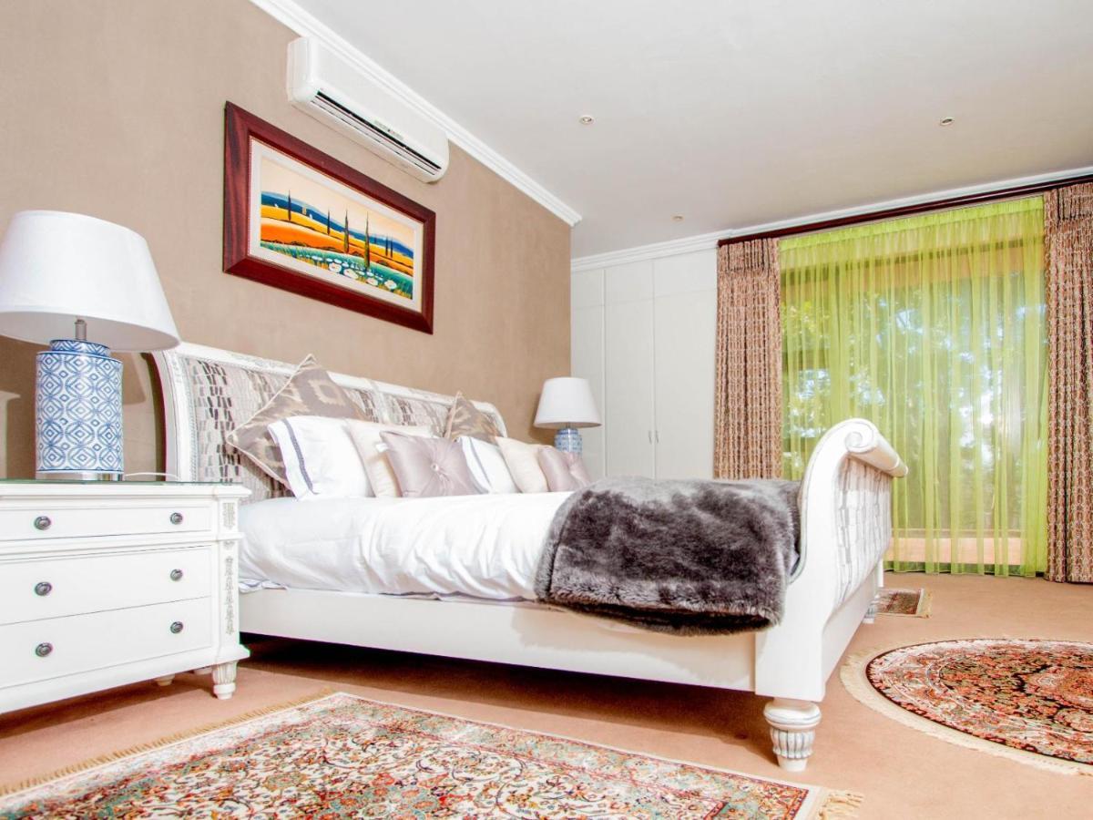 Luxury Suite,1469161001:JPEG