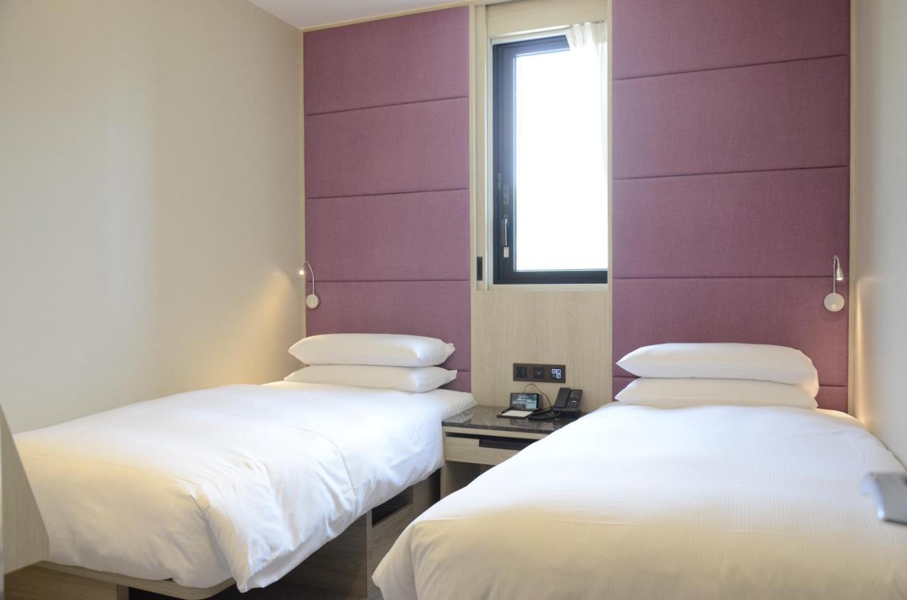 Economy Double Room,1470115838:JPEG