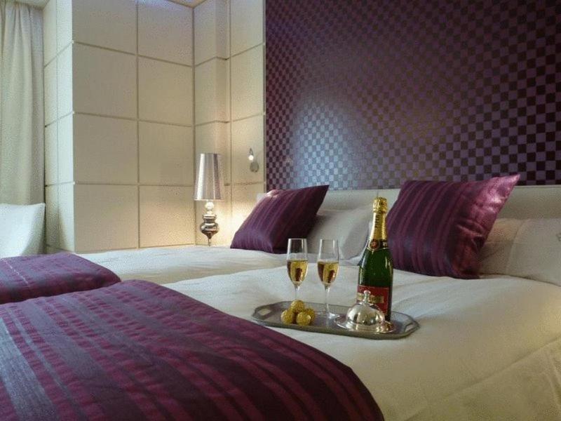 Double or Twin Room with Spa Access,62438404:JPEG