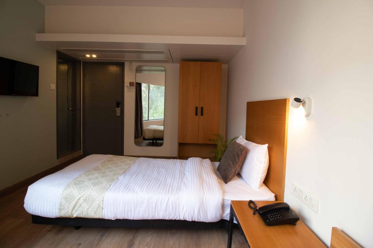 Economy Single Room,1493058070:JPEG