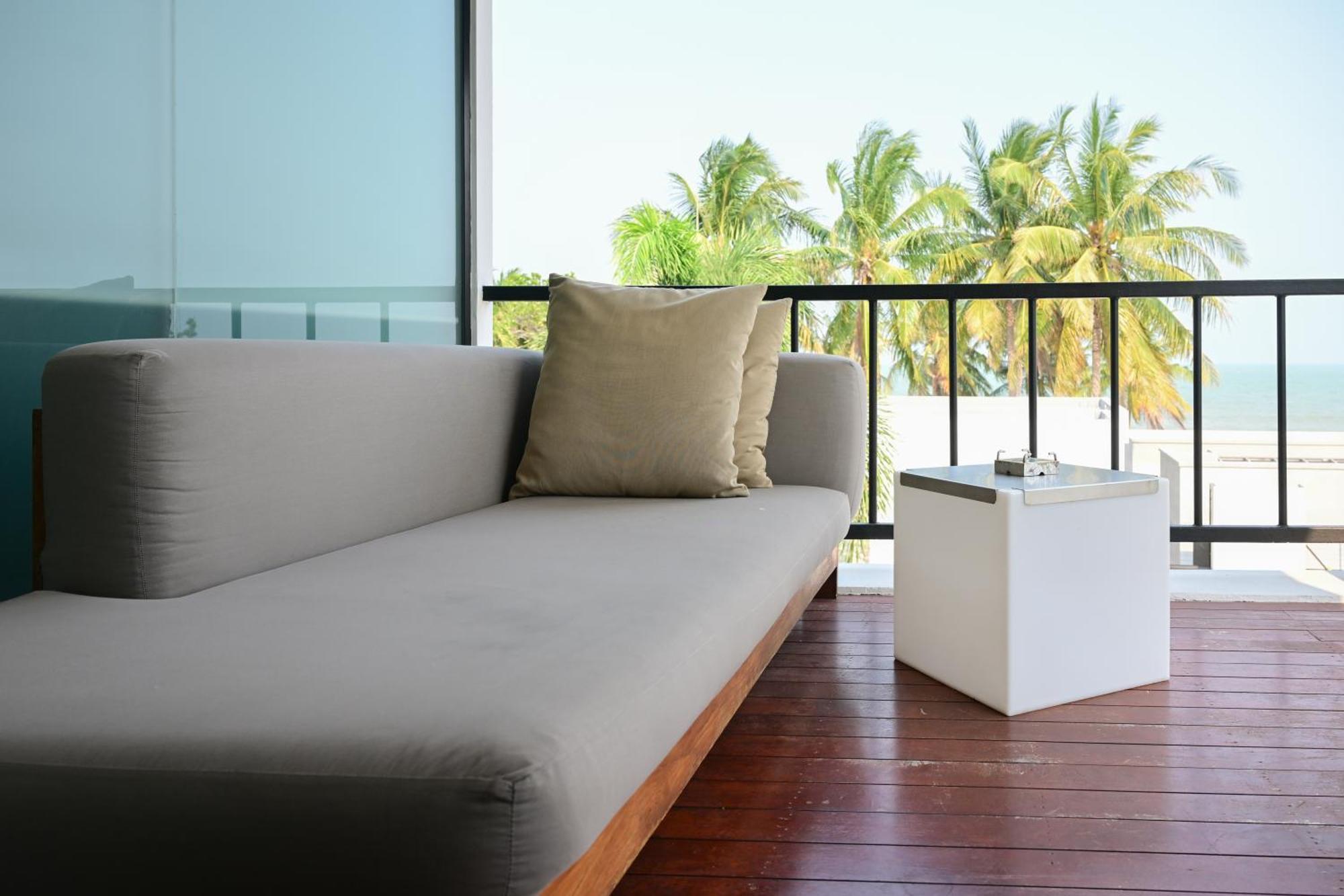 Superior Double Room Partial Sea View