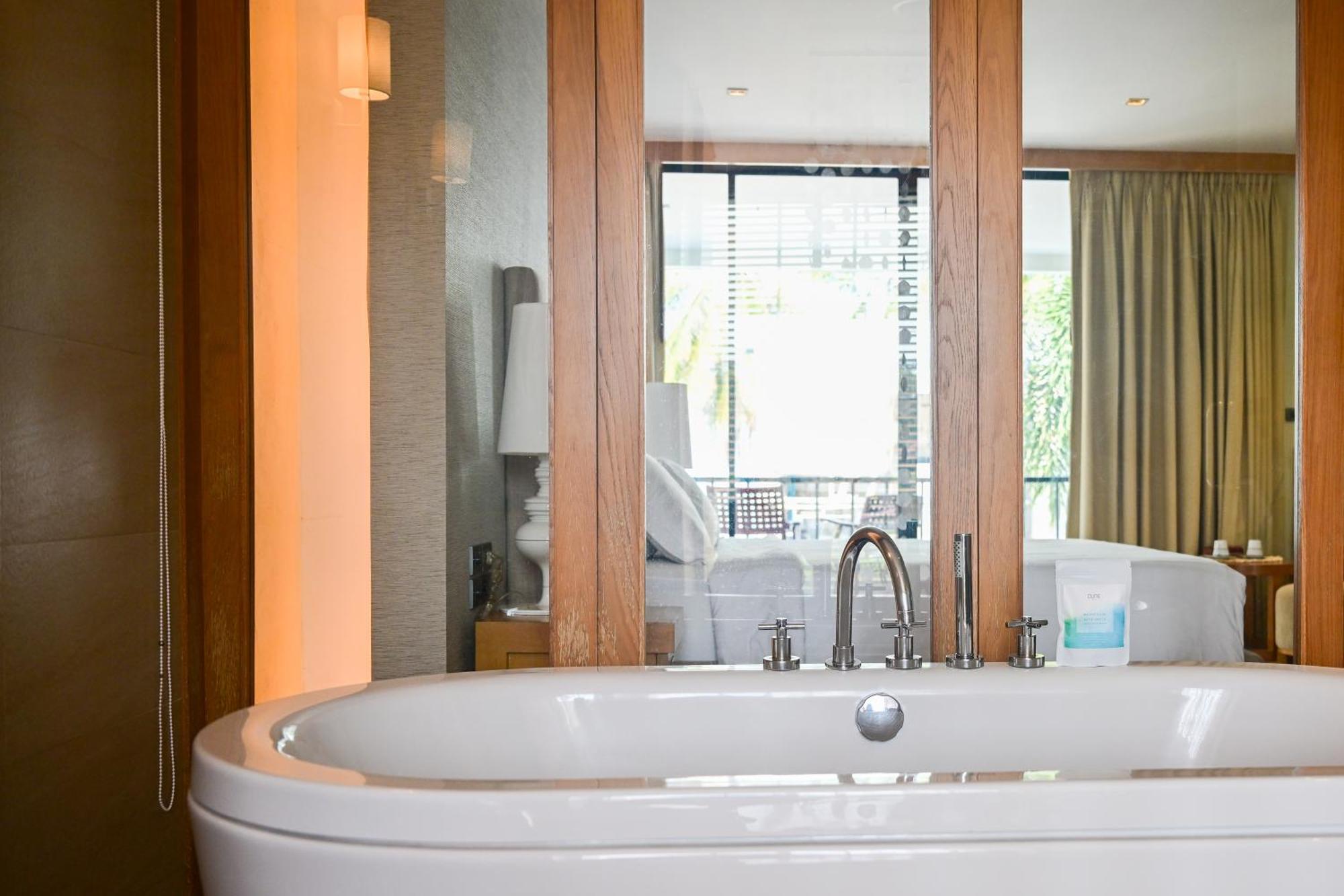 Deluxe Double Room Partial Sea View