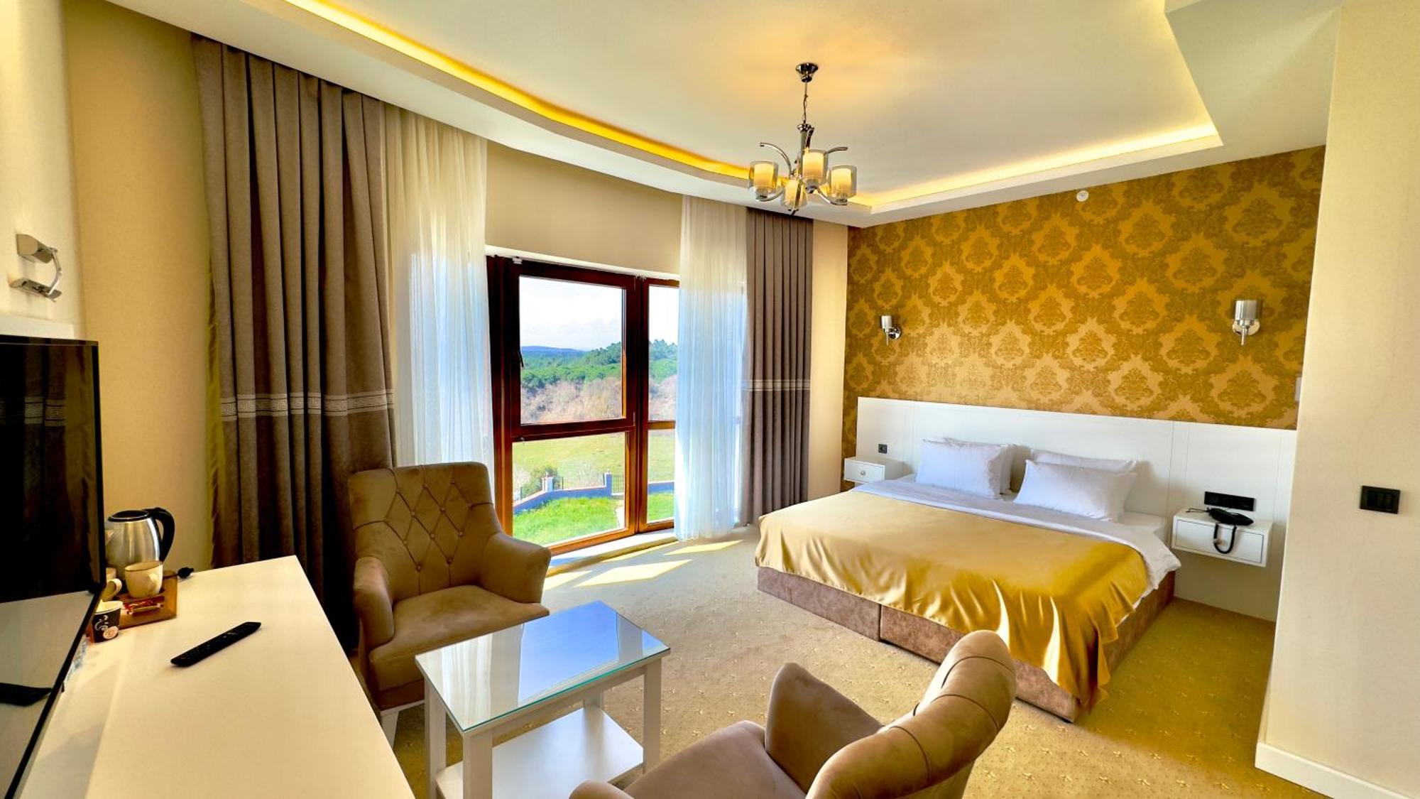 King Room Mountain View