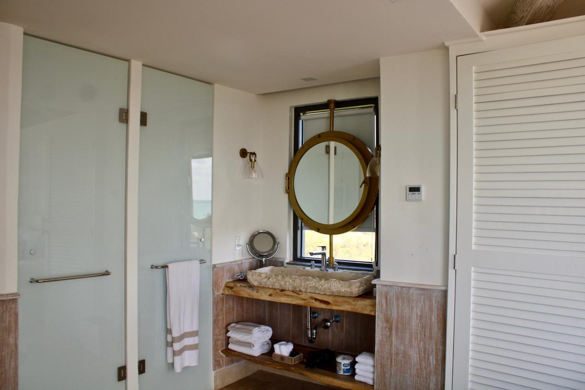 The Island Swim Out Suite