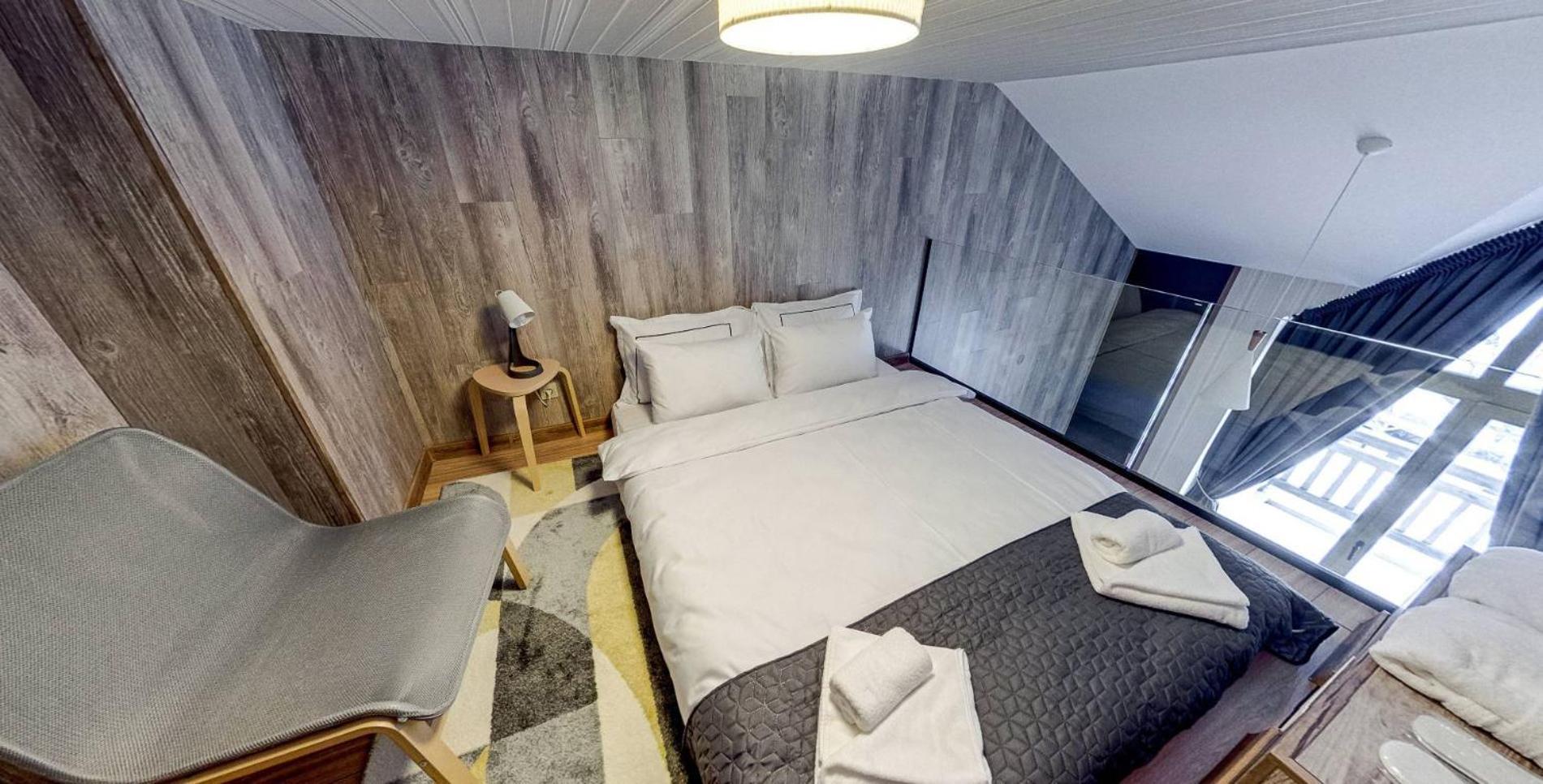 Apartment - Split Level