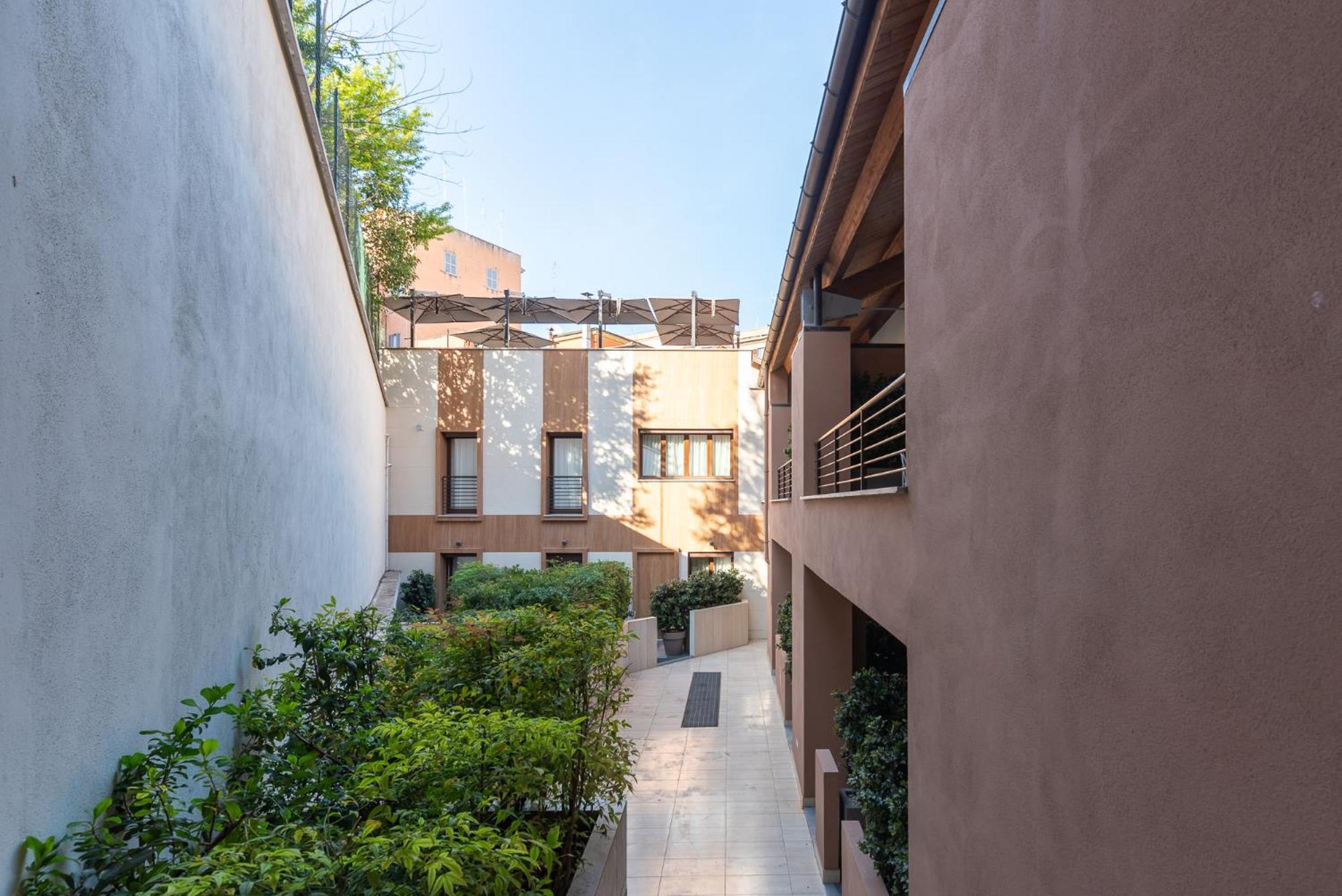 Superior Twin room Annex San Cosimato