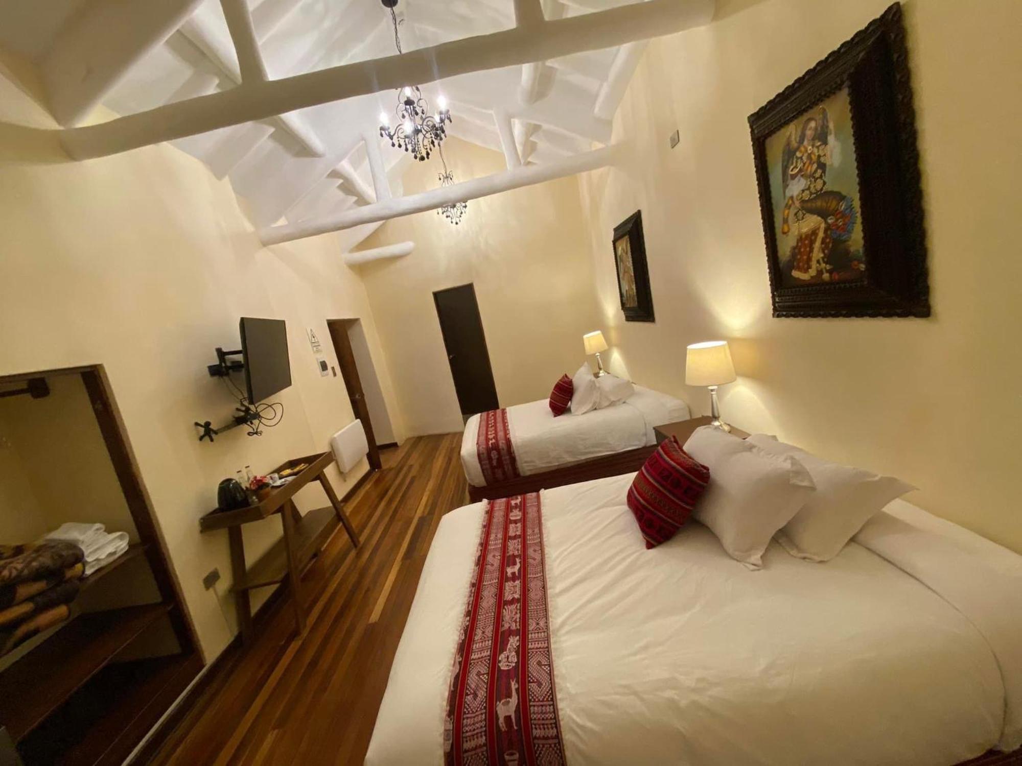 Twin Room,1268597389:JPEG