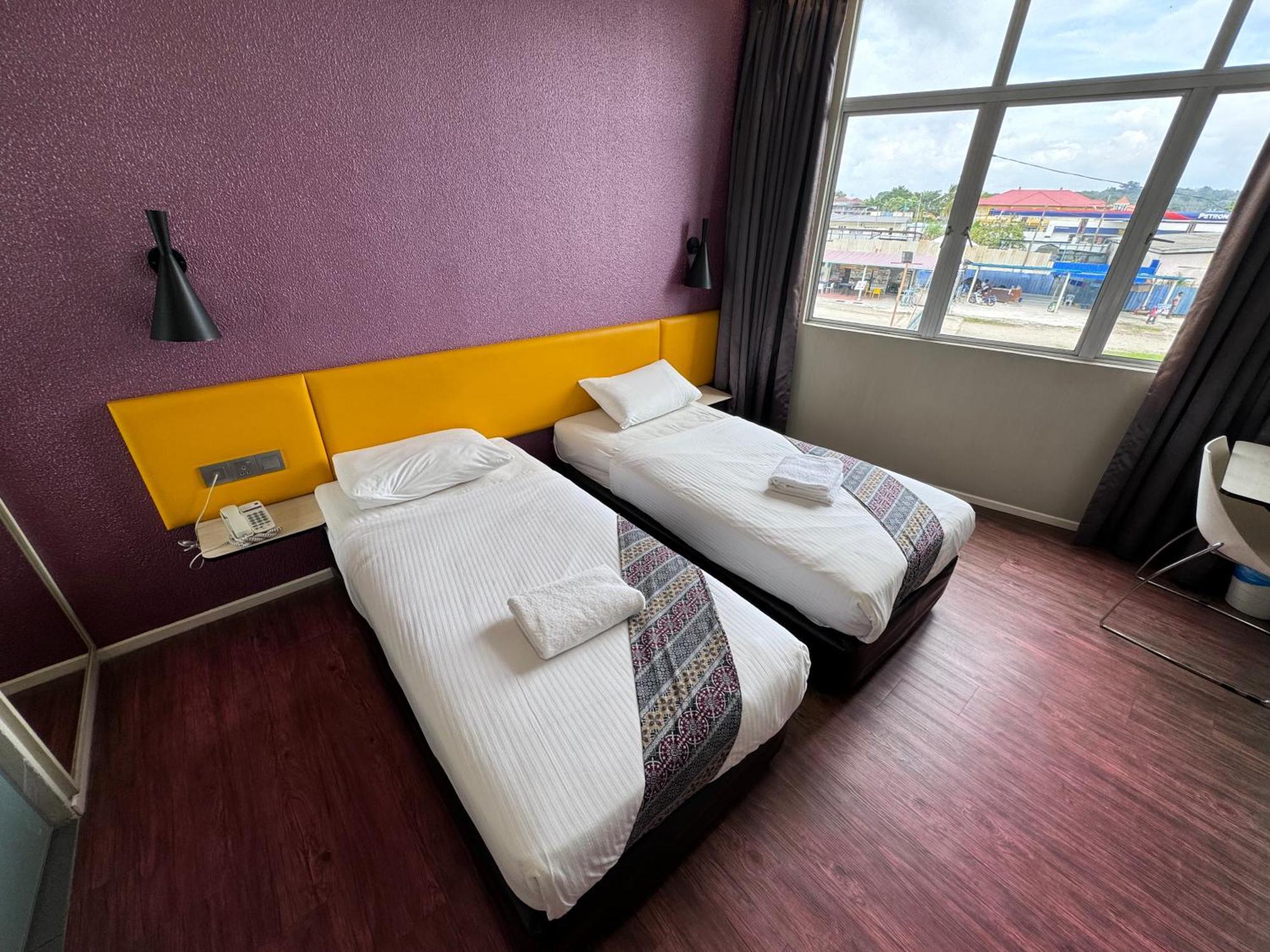Bilik Deluxe Twin Tingkap