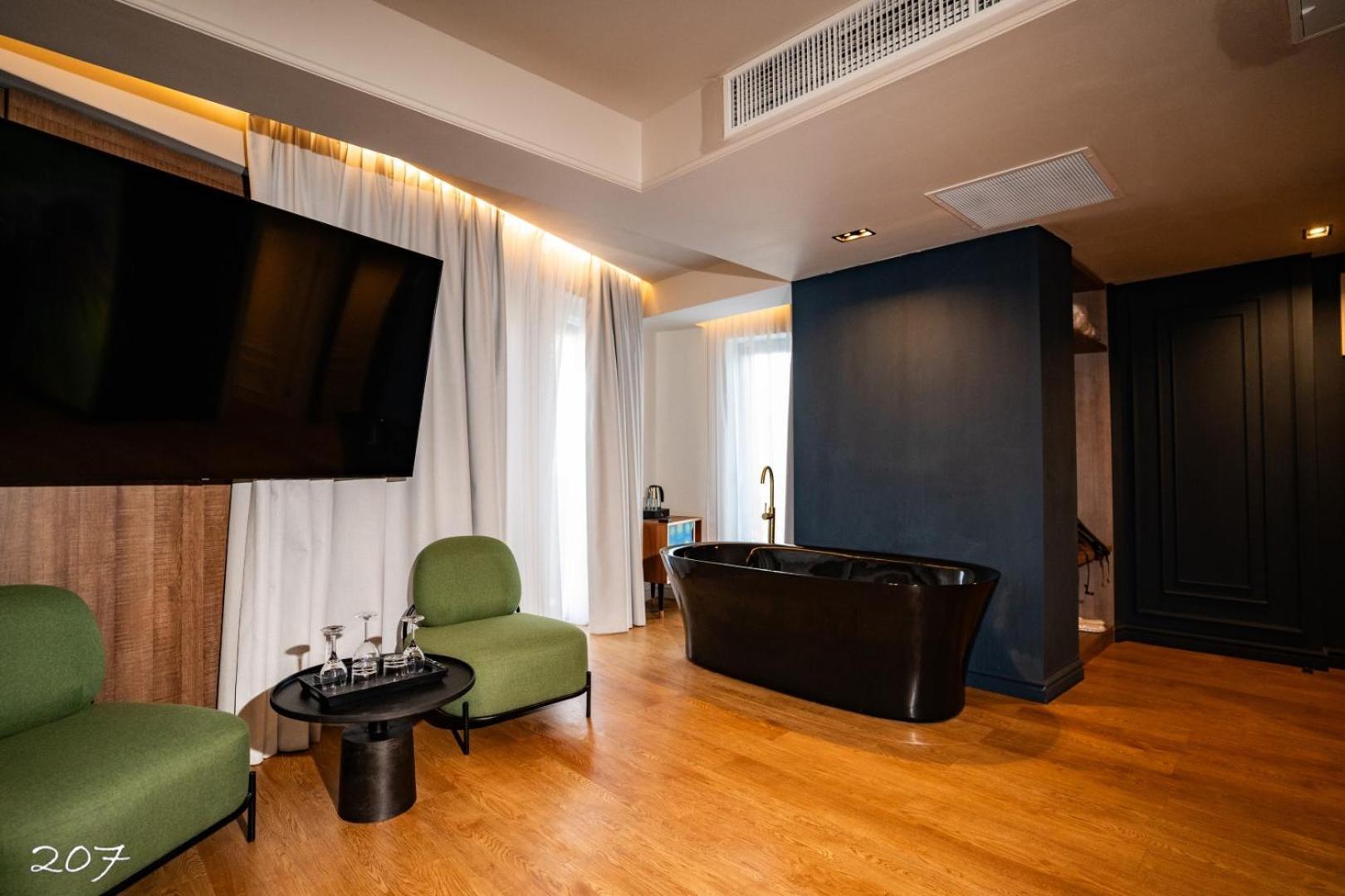 Standard Single Room,1533405910:JPEG