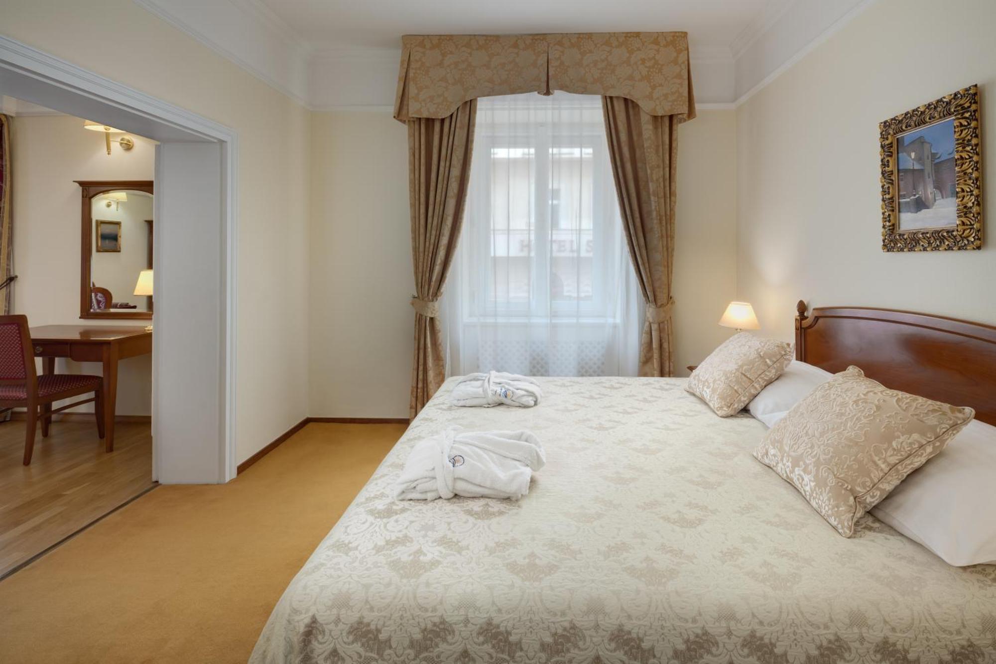 One-Bedroom Suite
