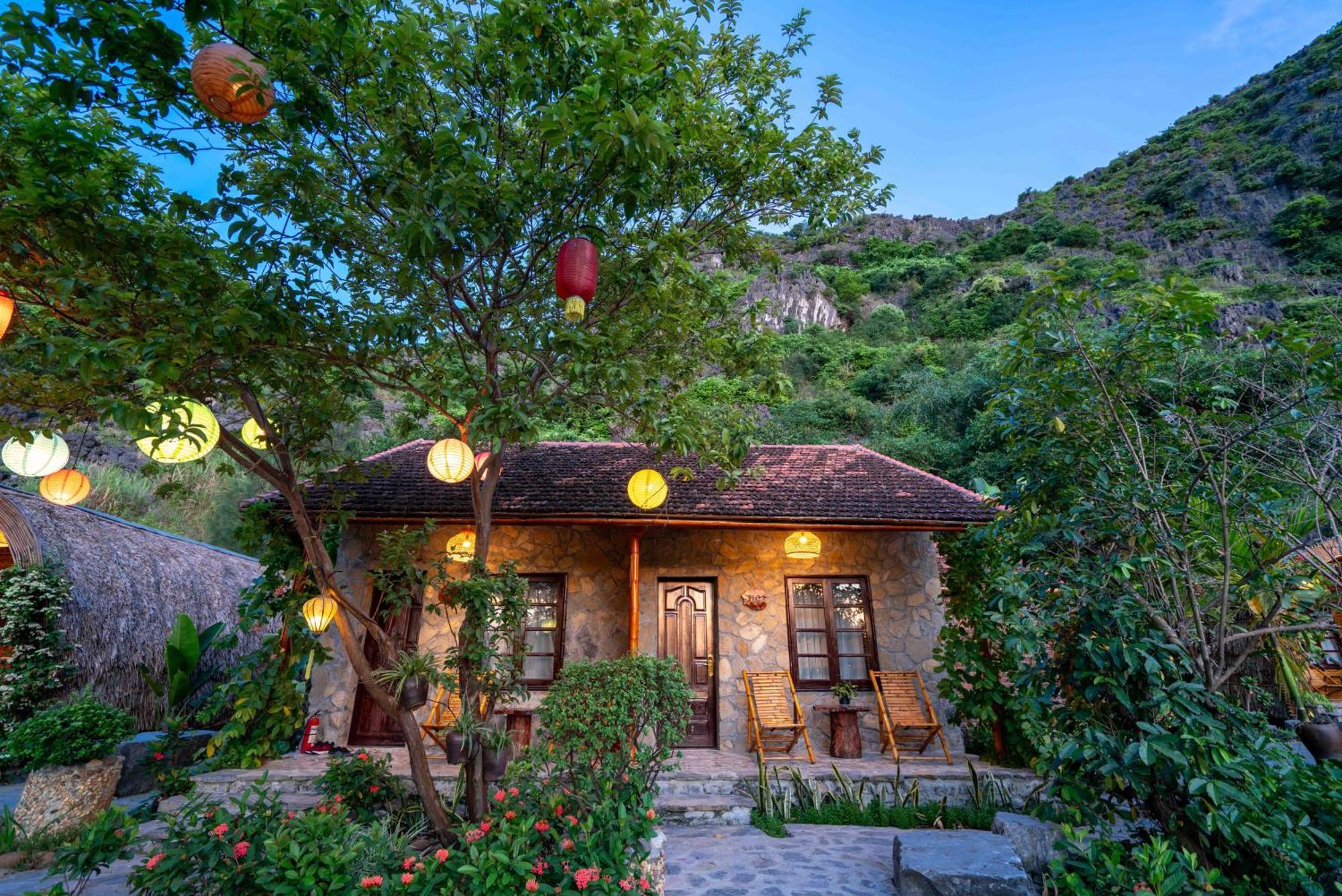 Deluxe Bungalow