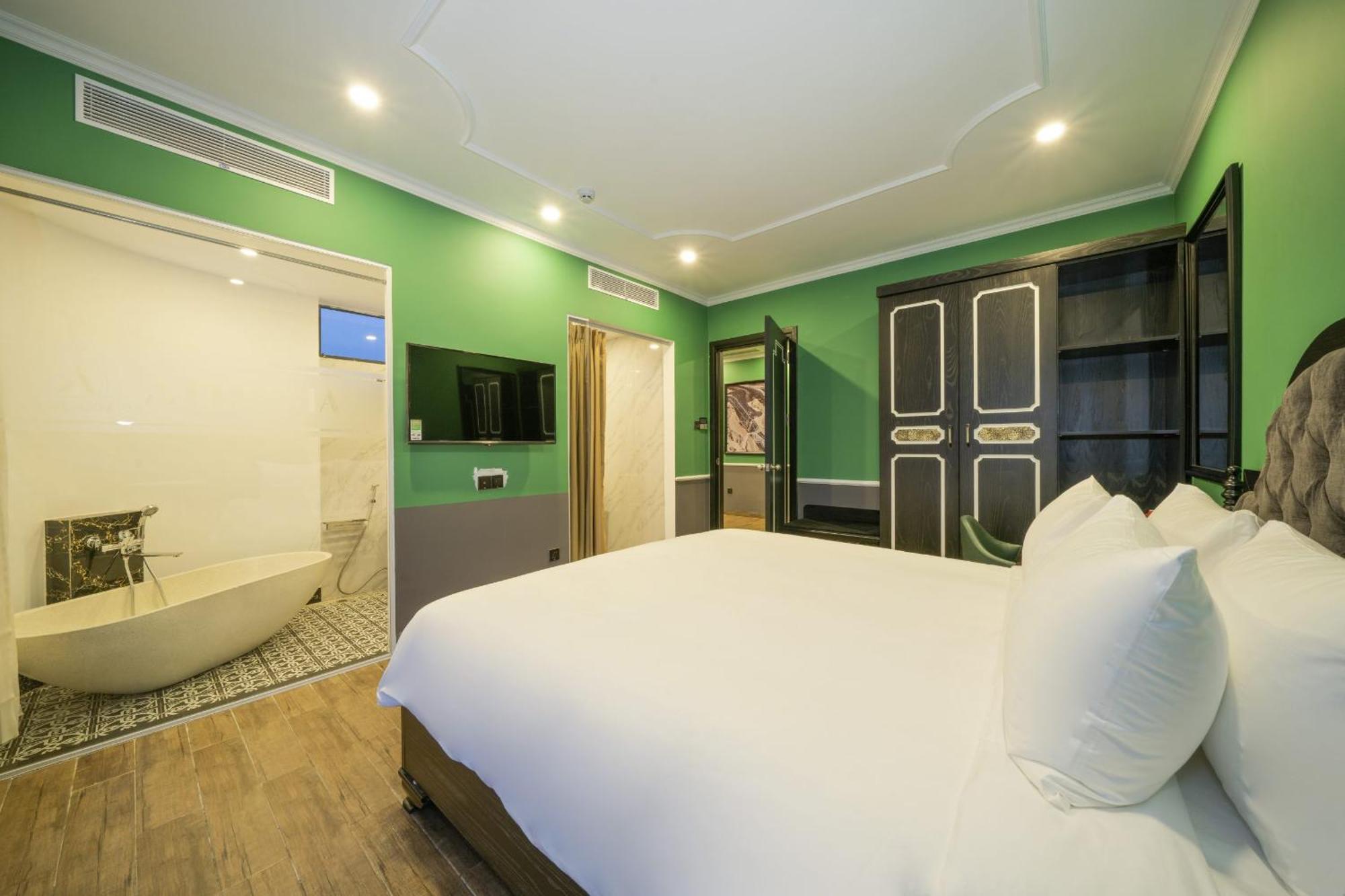 Two-Bedroom Apartment Shuttle Car to Hoi An Old Town,1611205833:JPEG