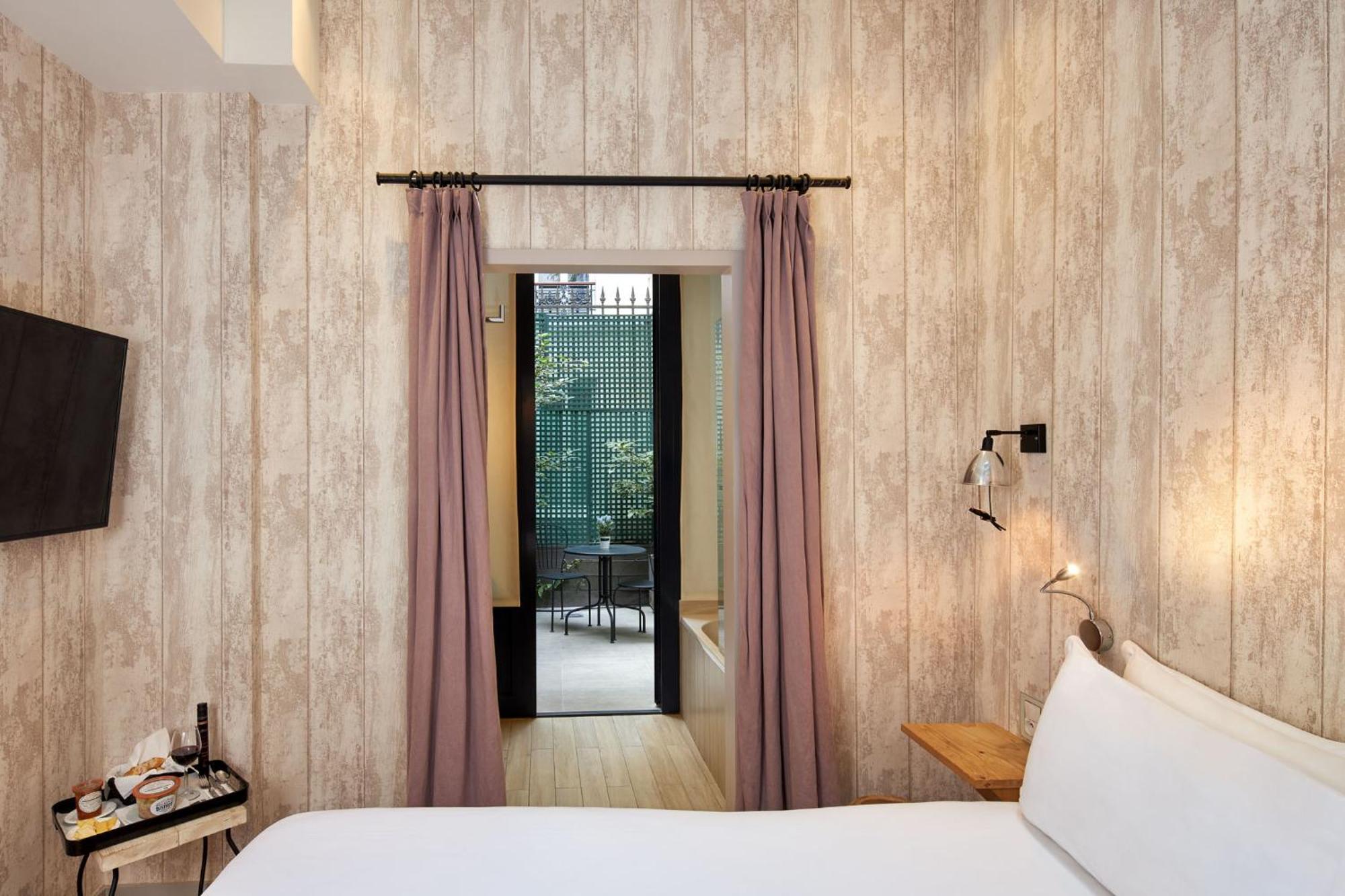 Classic Double Room with Balcony or Terrace