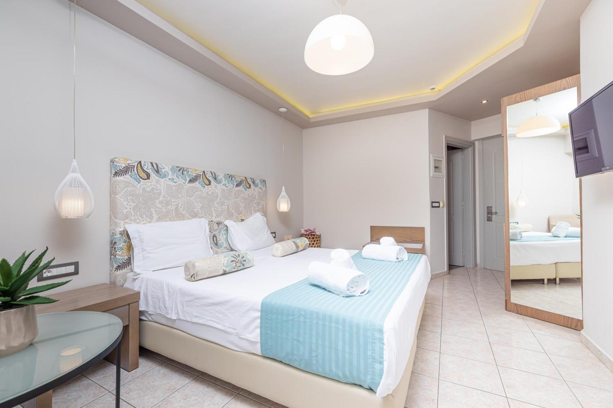 Double Room Side Sea View