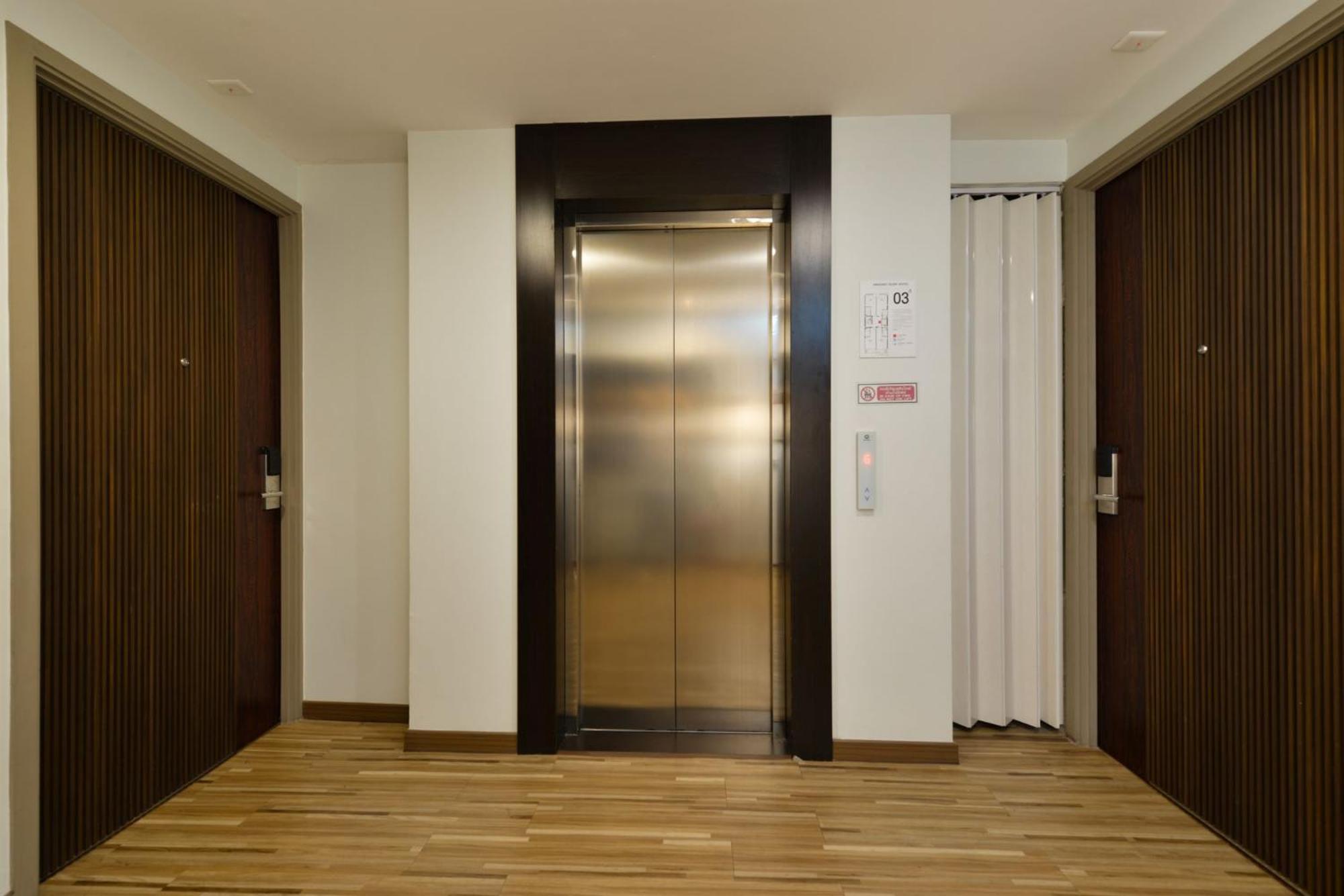 Studio with shared bathroom,1544674678:JPEG