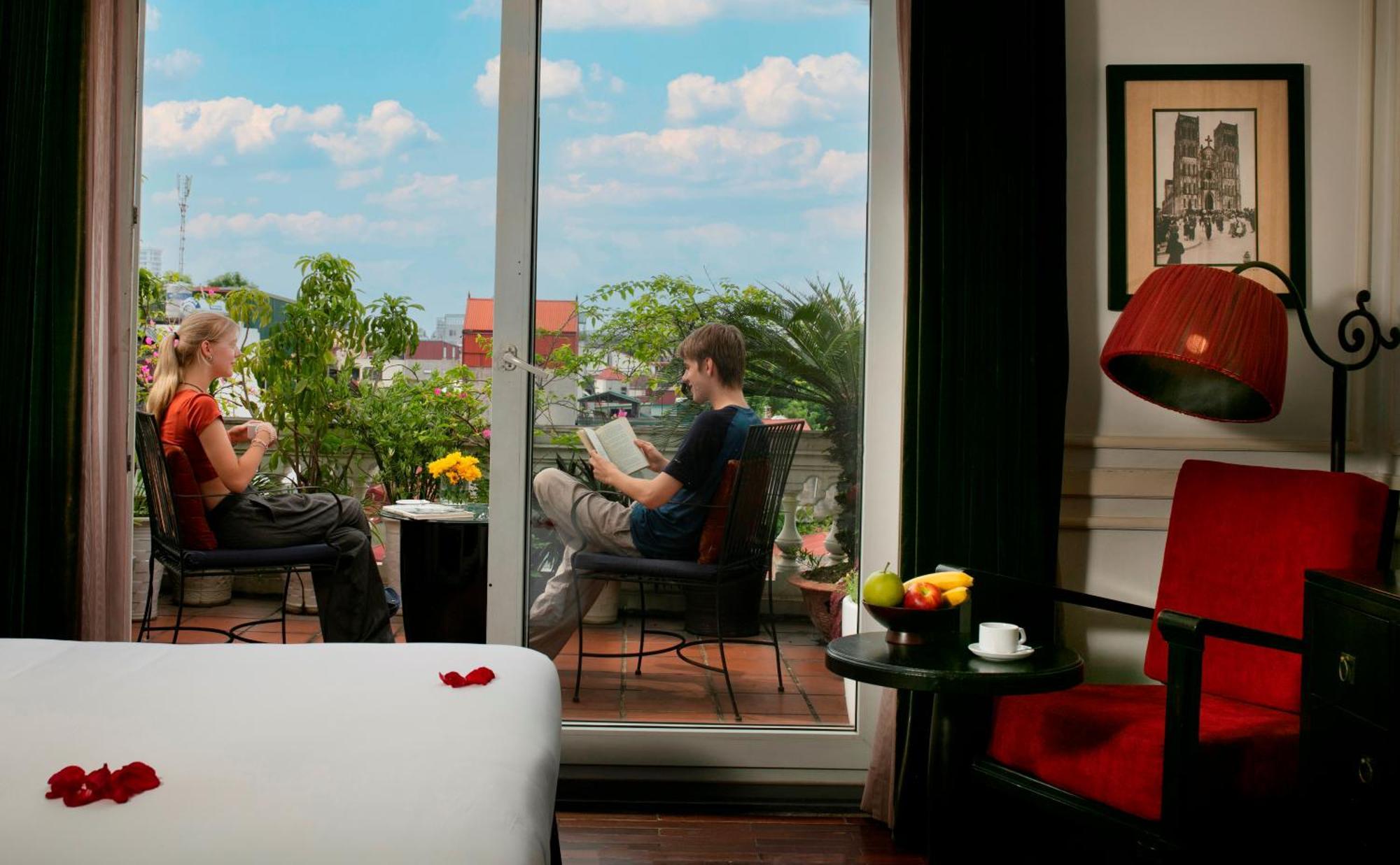 Double or Twin Room Terrace