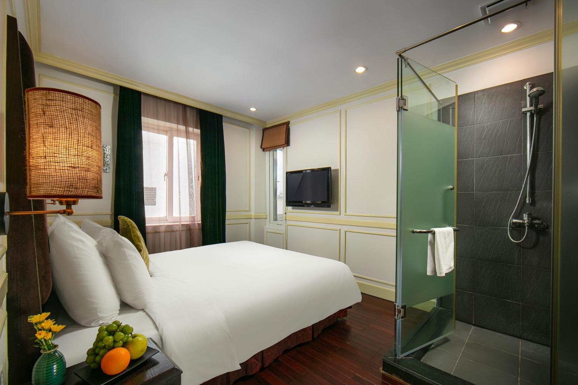 Deluxe Double or Twin Room