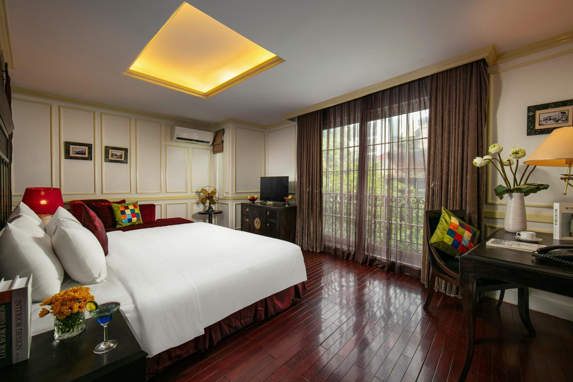 Suite City View