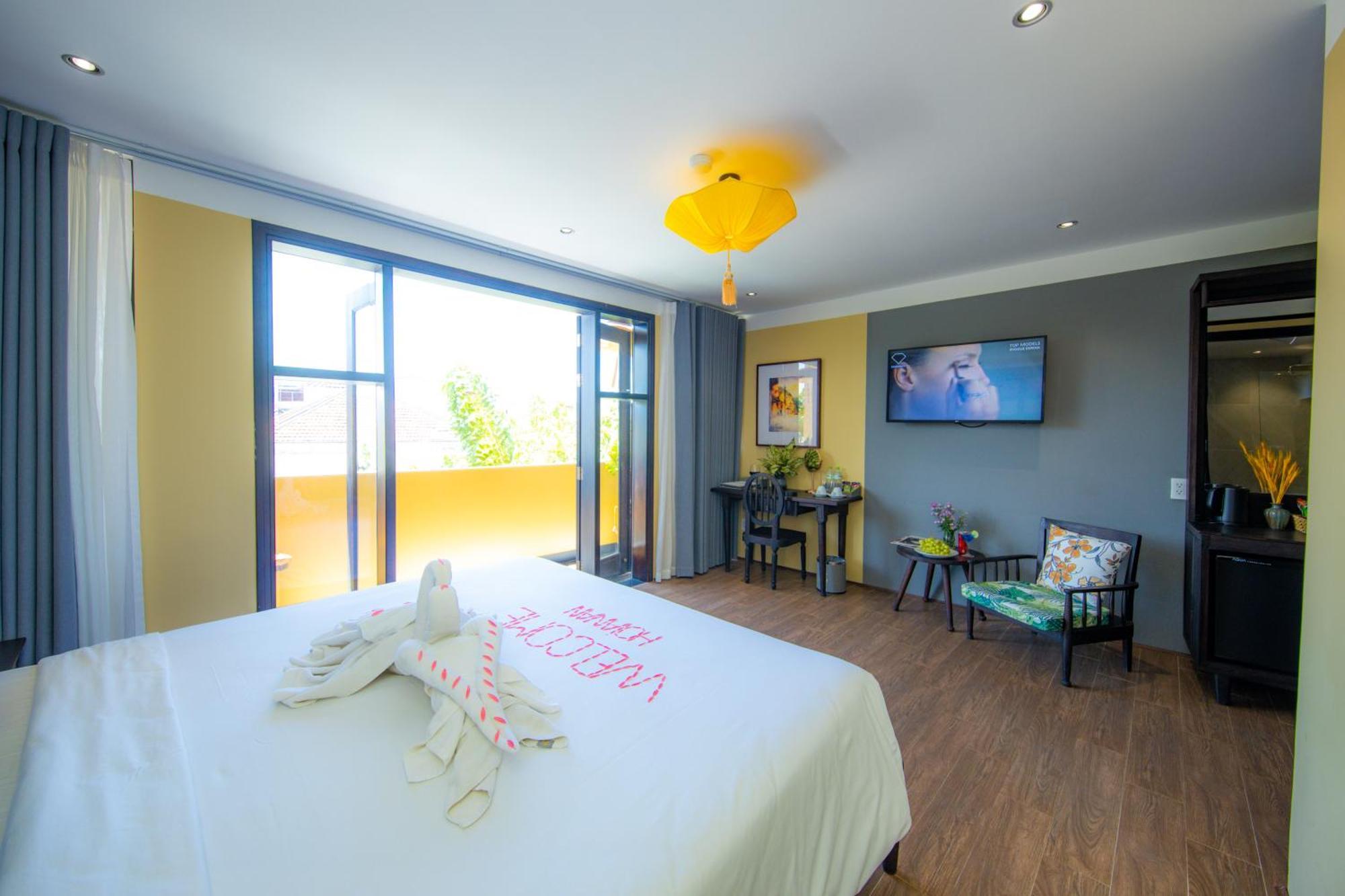 Deluxe Double Room Balcony