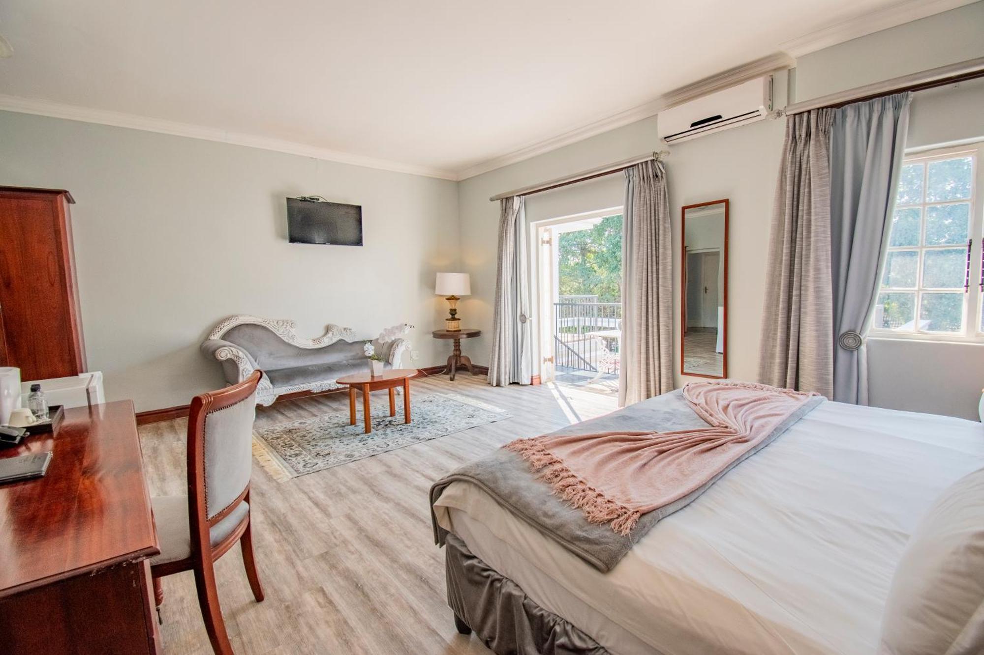 Deluxe Double Room with Balcony
