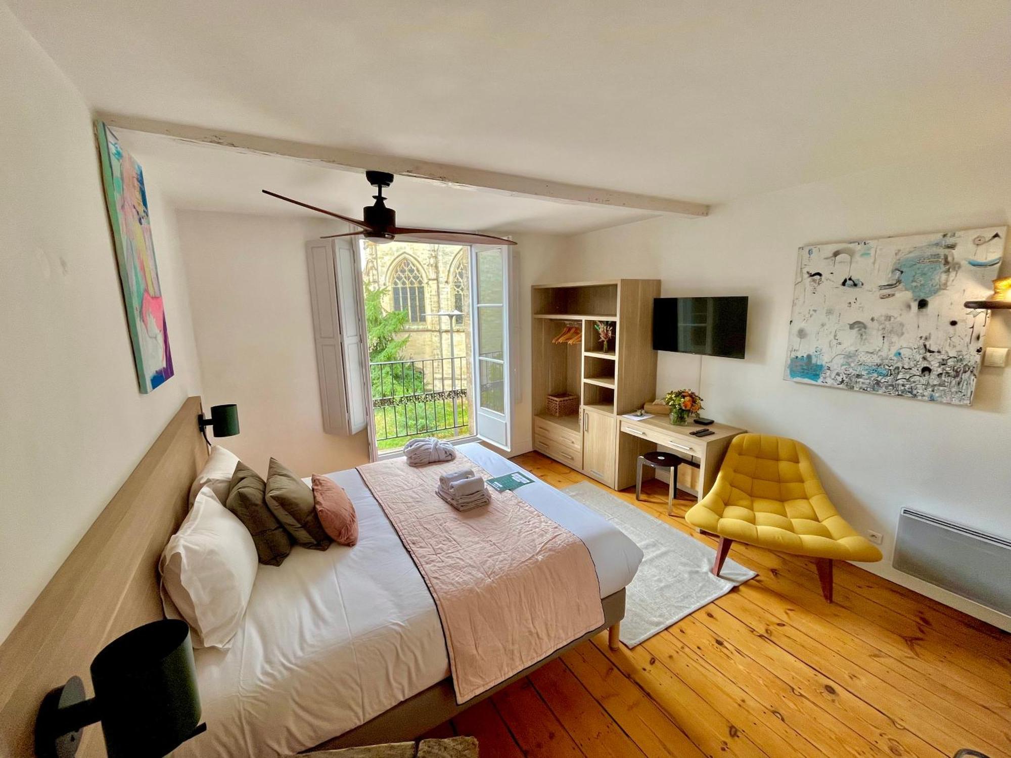 Duplex Apartment,1551763579:JPEG