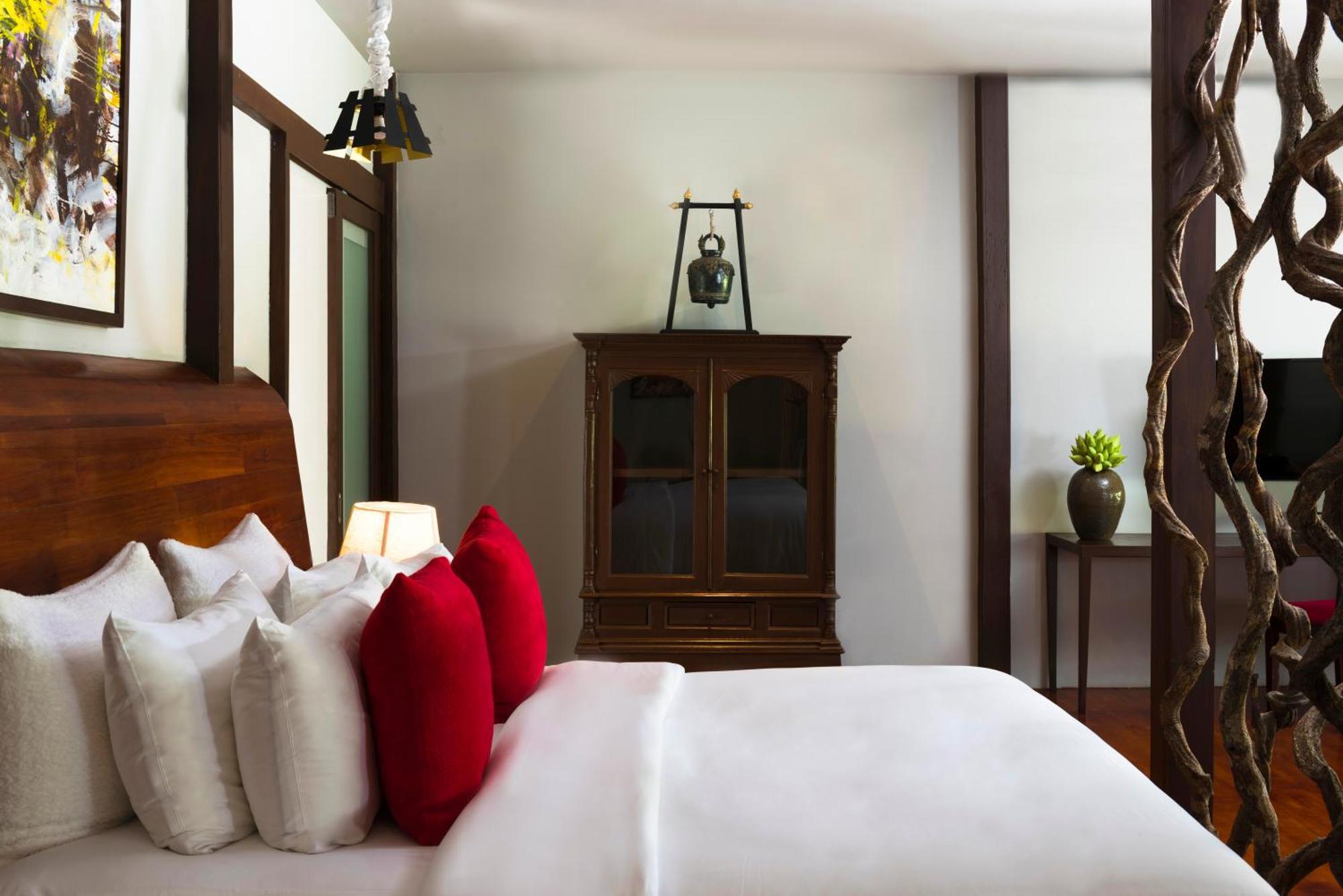 Suite Home